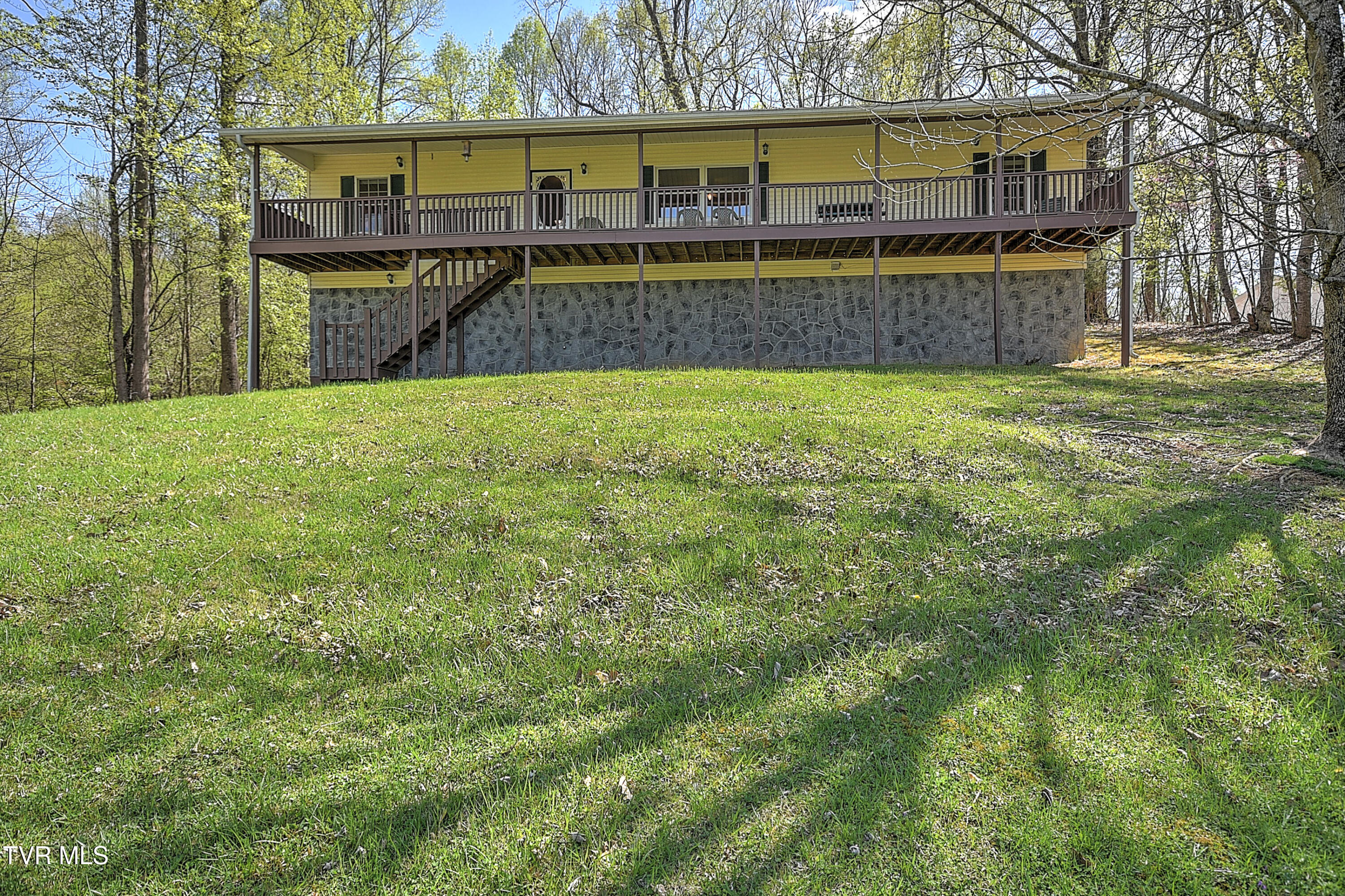 1035 Gottland Shoals Road, Blountville, Tennessee image 2