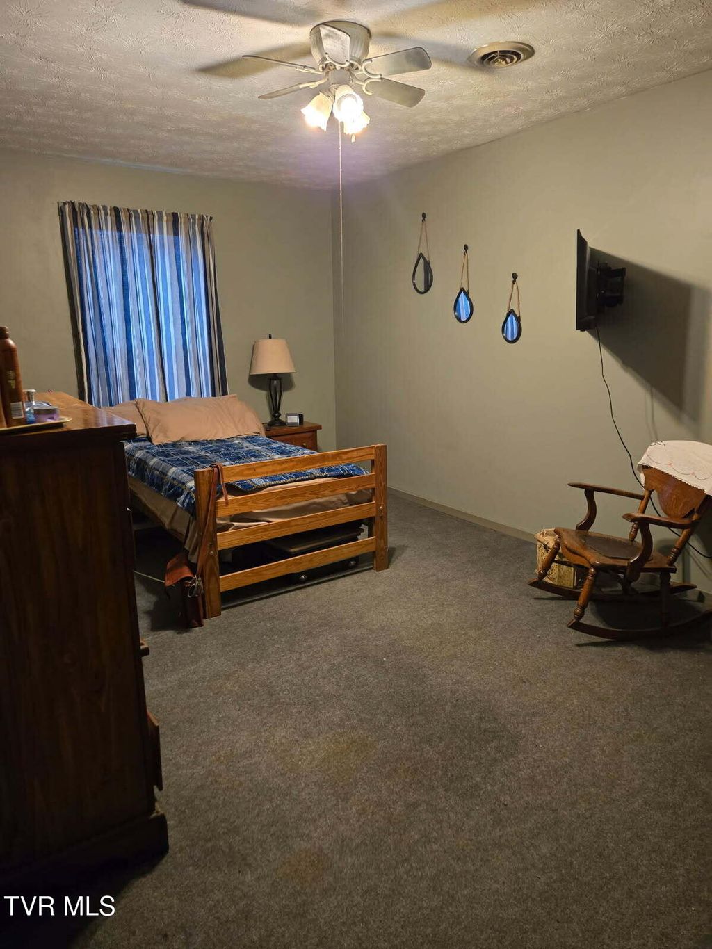 Photo of 3504 James Phillips Way, Sevierville, TN 37876 (MLS # 9981917)