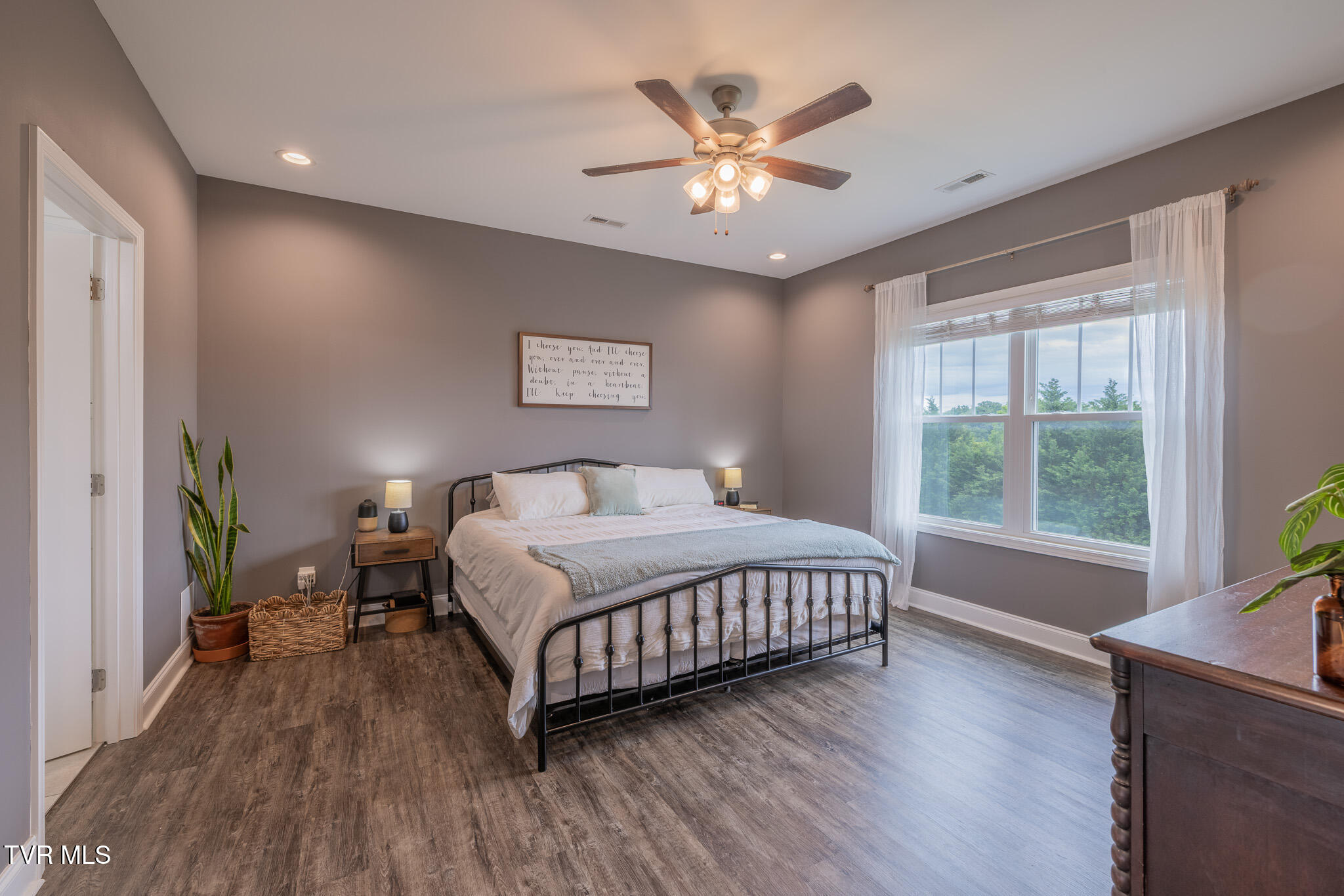 4073 Maize Place, Piney Flats, Tennessee image 17