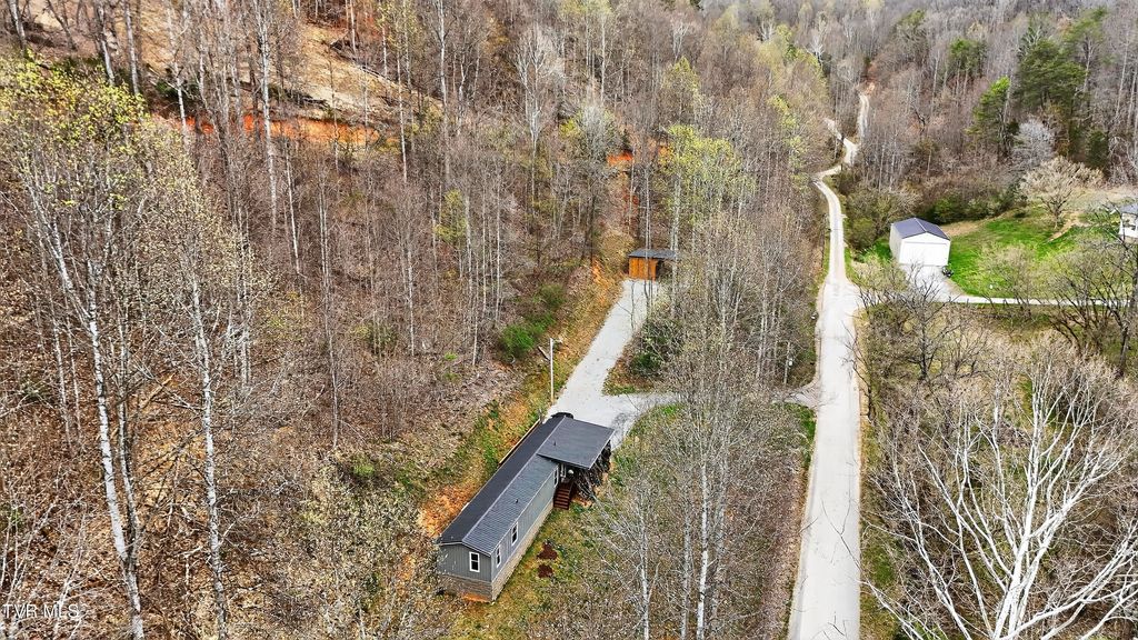 Photo of 483 Trotters Lane, Gate City, VA 24251 (MLS # 9993068)