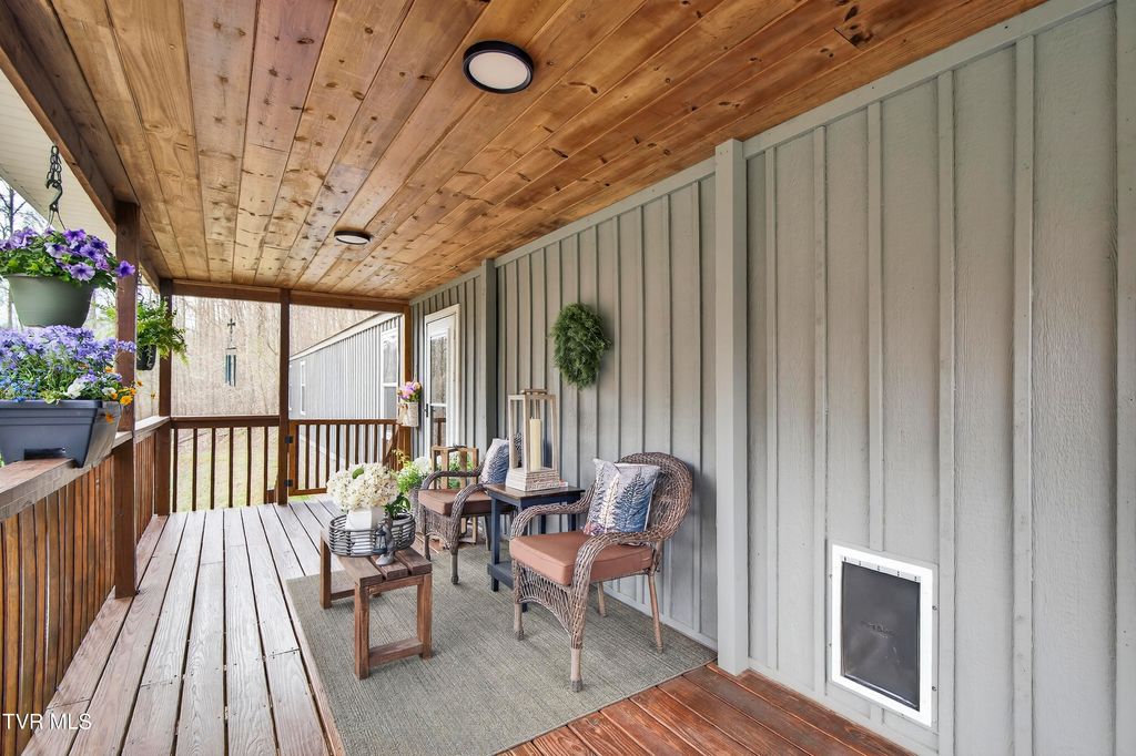 Photo of 483 Trotters Lane, Gate City, VA 24251 (MLS # 9993068)