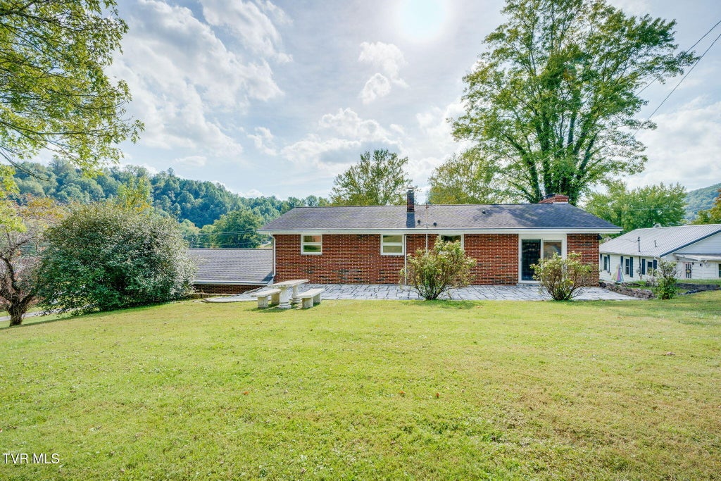 Photo of 187 Jennings Street, Weber City, VA 24290 (MLS # 10001754)
