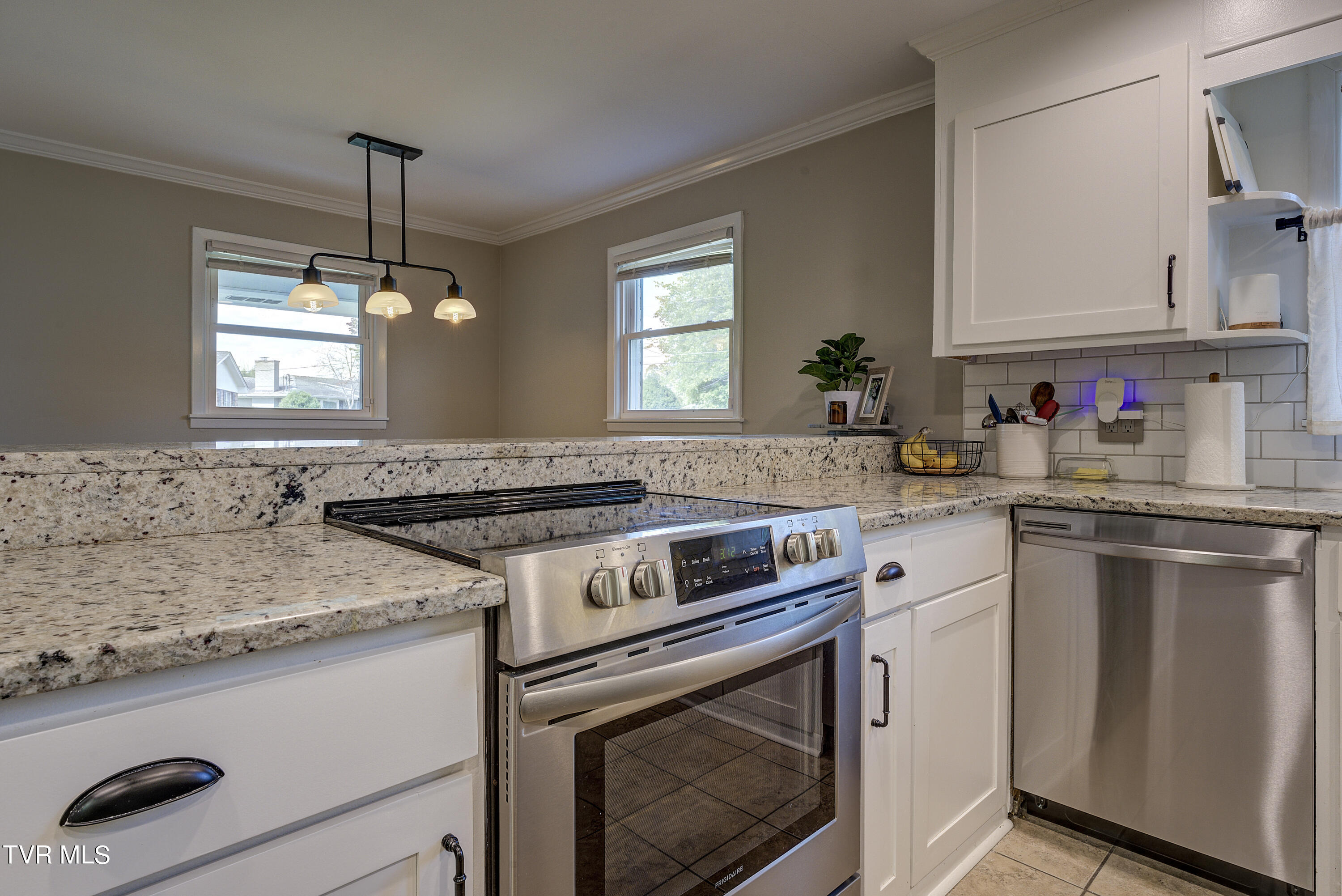 2405 Larkspur Drive, Johnson City, Tennessee image 20