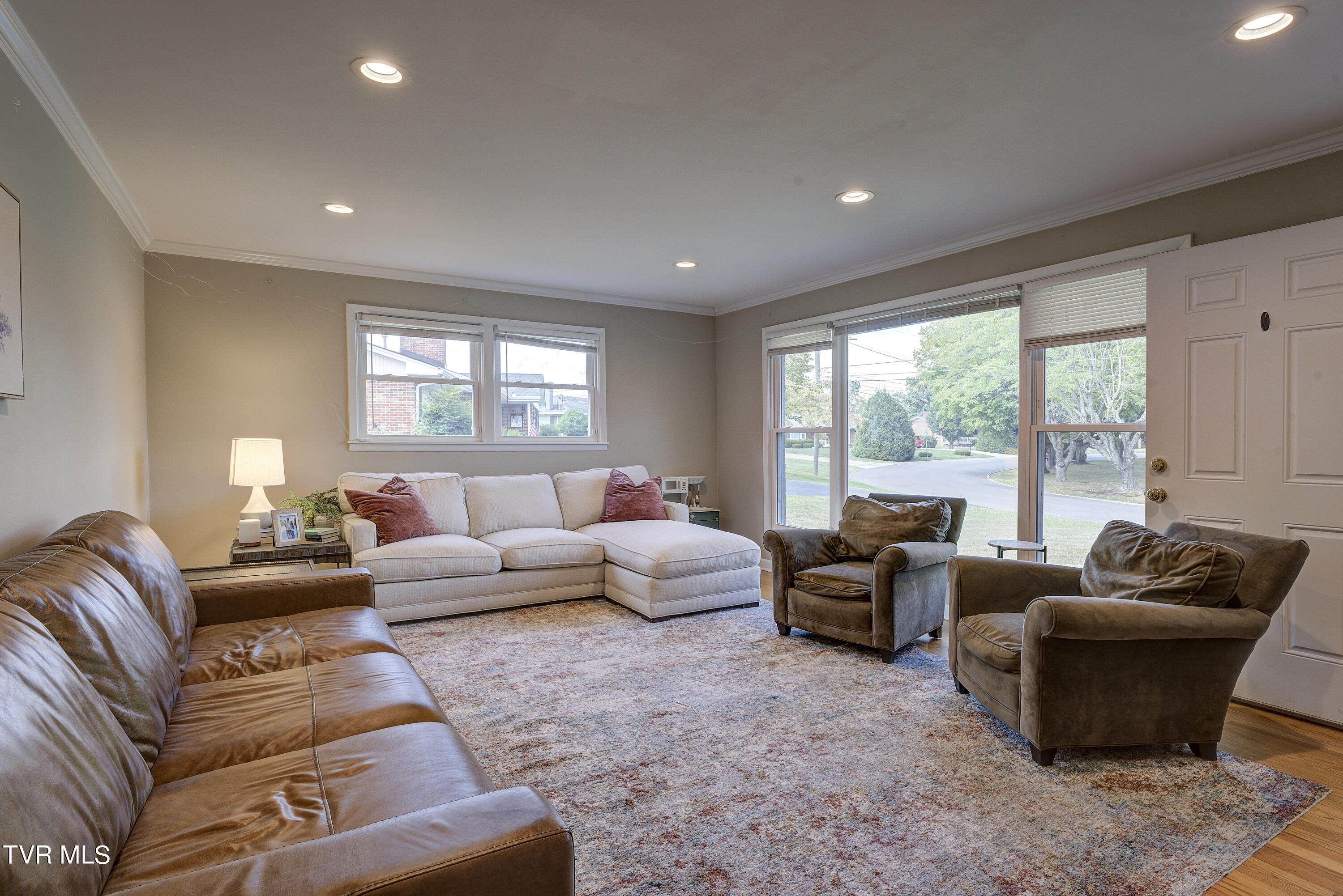 2405 Larkspur Drive, Johnson City, Tennessee image 14
