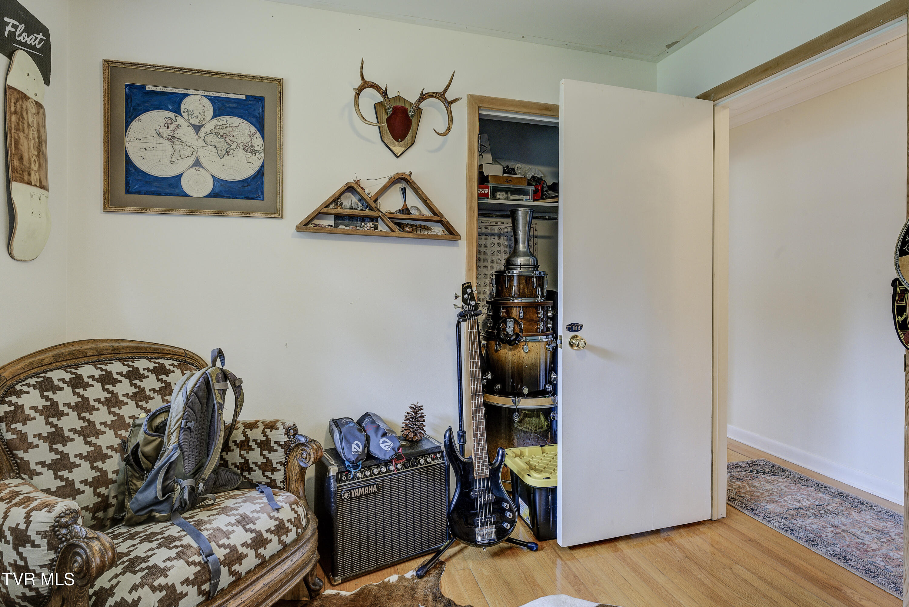 2405 Larkspur Drive, Johnson City, Tennessee image 32
