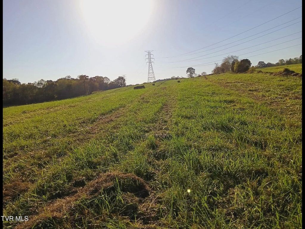 Photo of 436 Thorngrove Pike, Kodak, TN 37764 (MLS # 9998402)