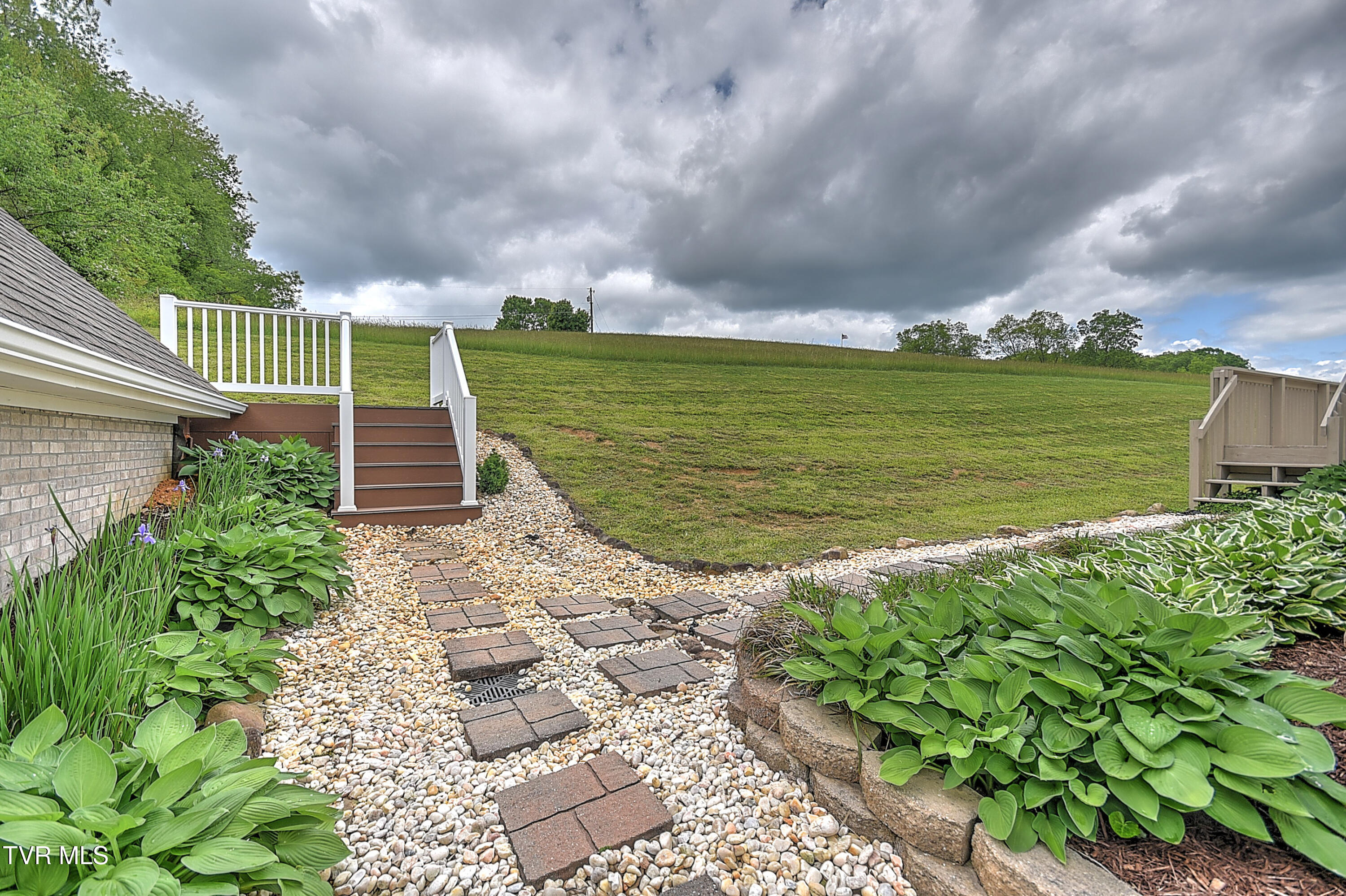 14305 Old Jonesboro Road, Bristol, Virginia image 48