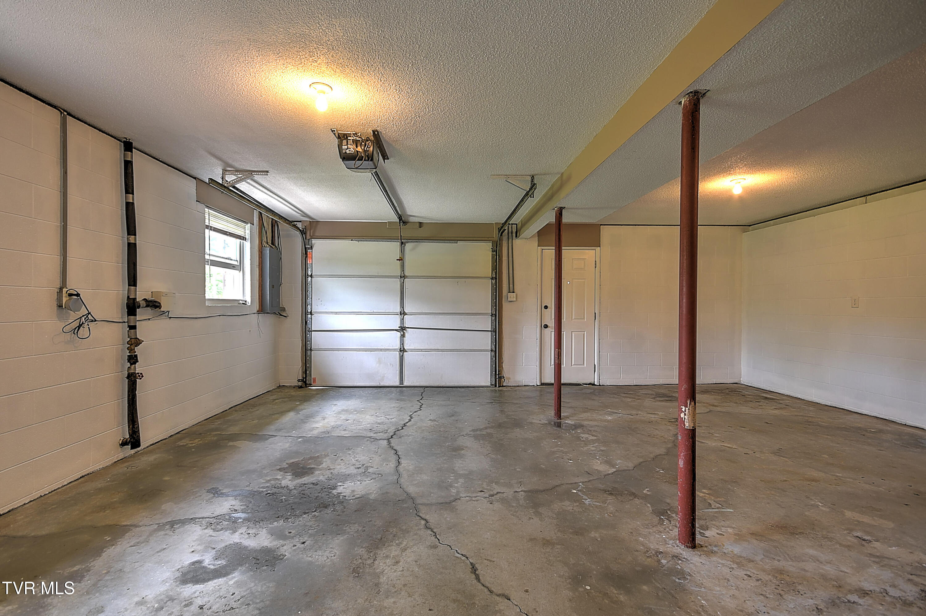 14305 Old Jonesboro Road, Bristol, Virginia image 43