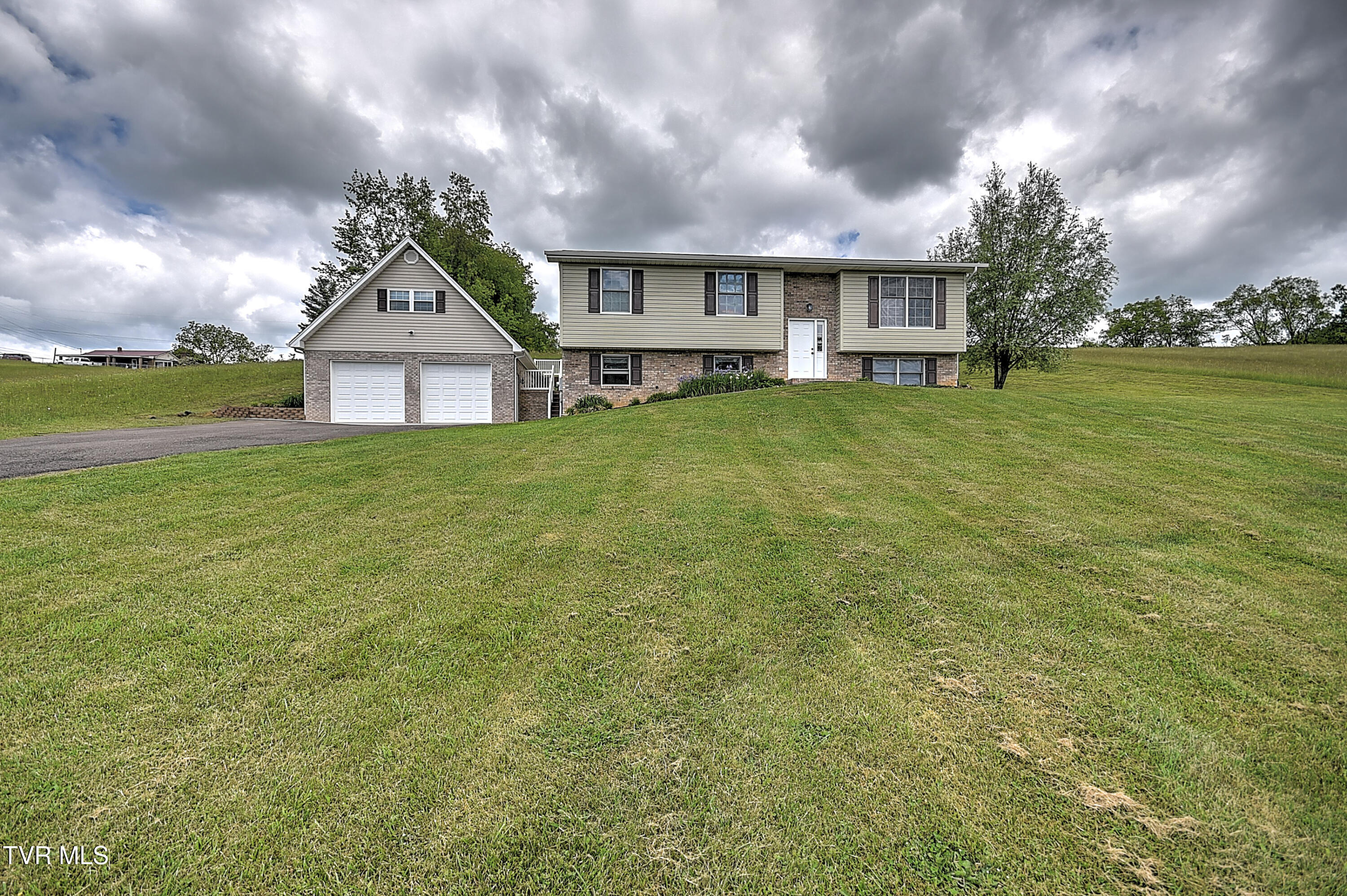 14305 Old Jonesboro Road, Bristol, Virginia image 6