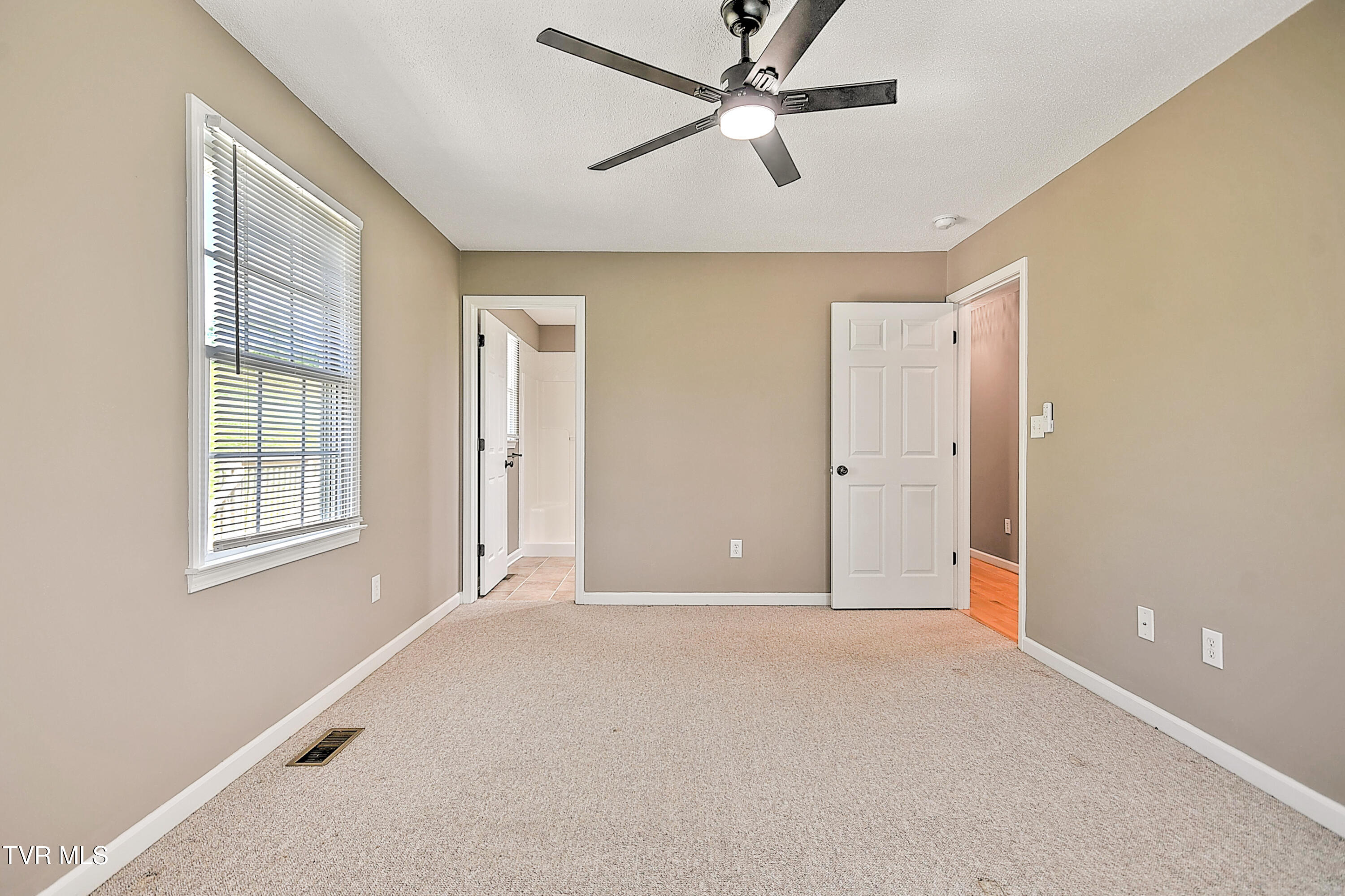 14305 Old Jonesboro Road, Bristol, Virginia image 32