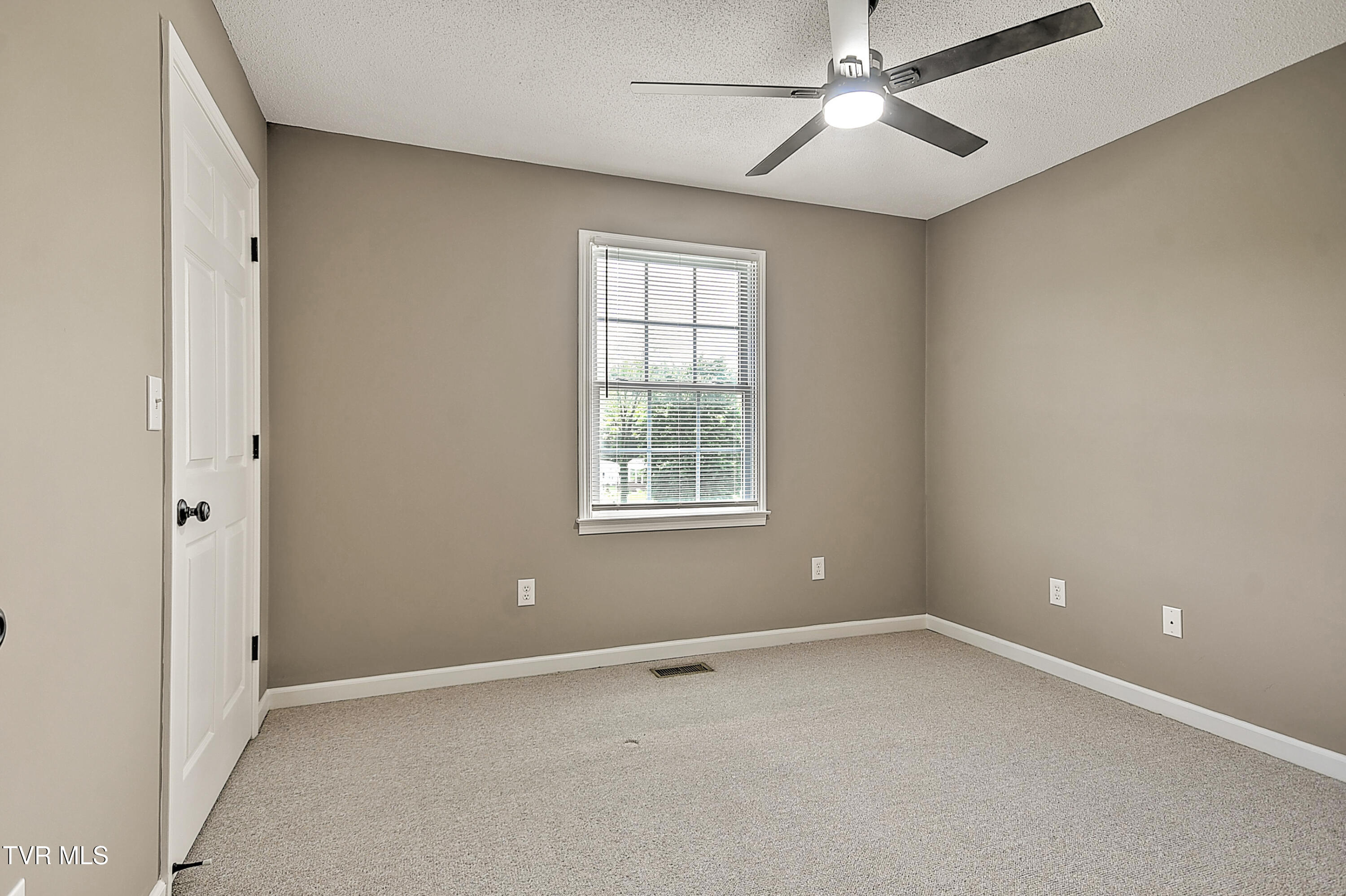 14305 Old Jonesboro Road, Bristol, Virginia image 28