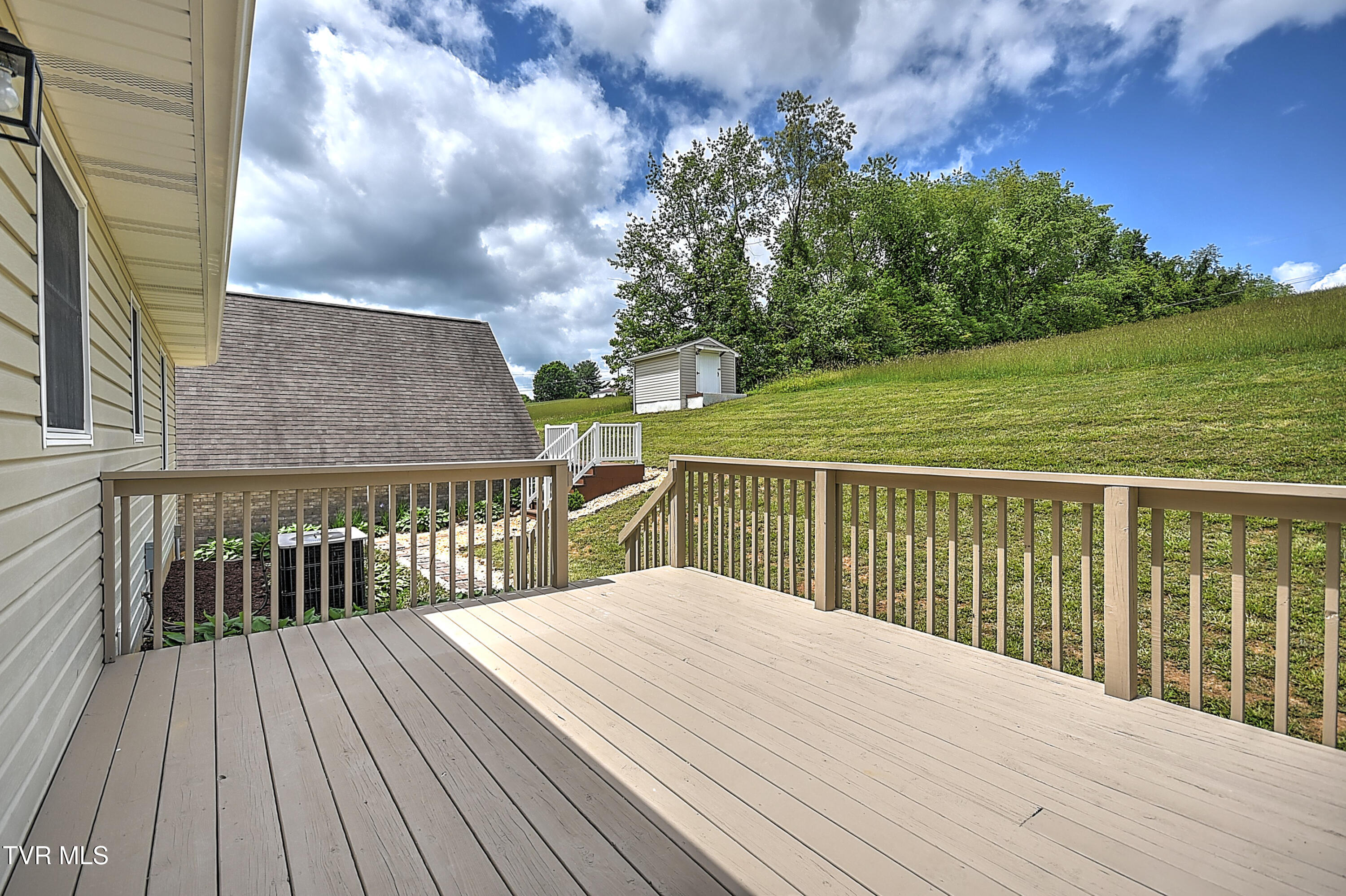 14305 Old Jonesboro Road, Bristol, Virginia image 49