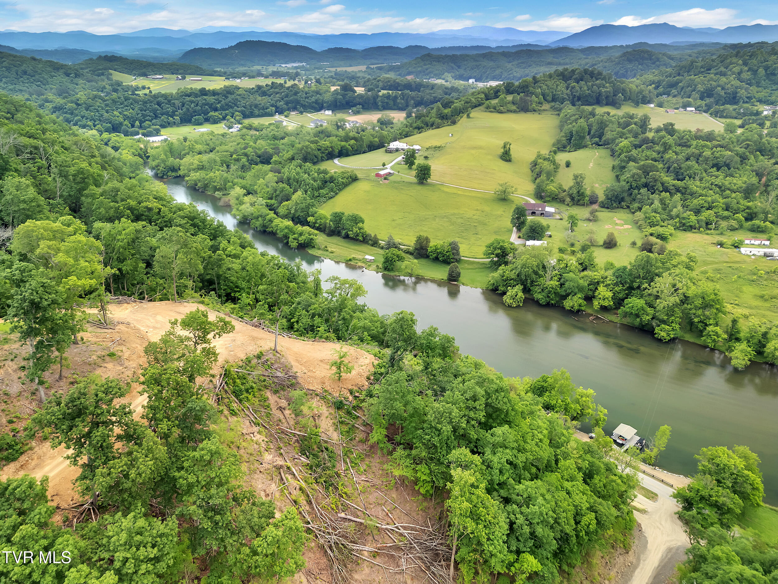 750 Herb Hodge Road, Johnson City, Tennessee image 17