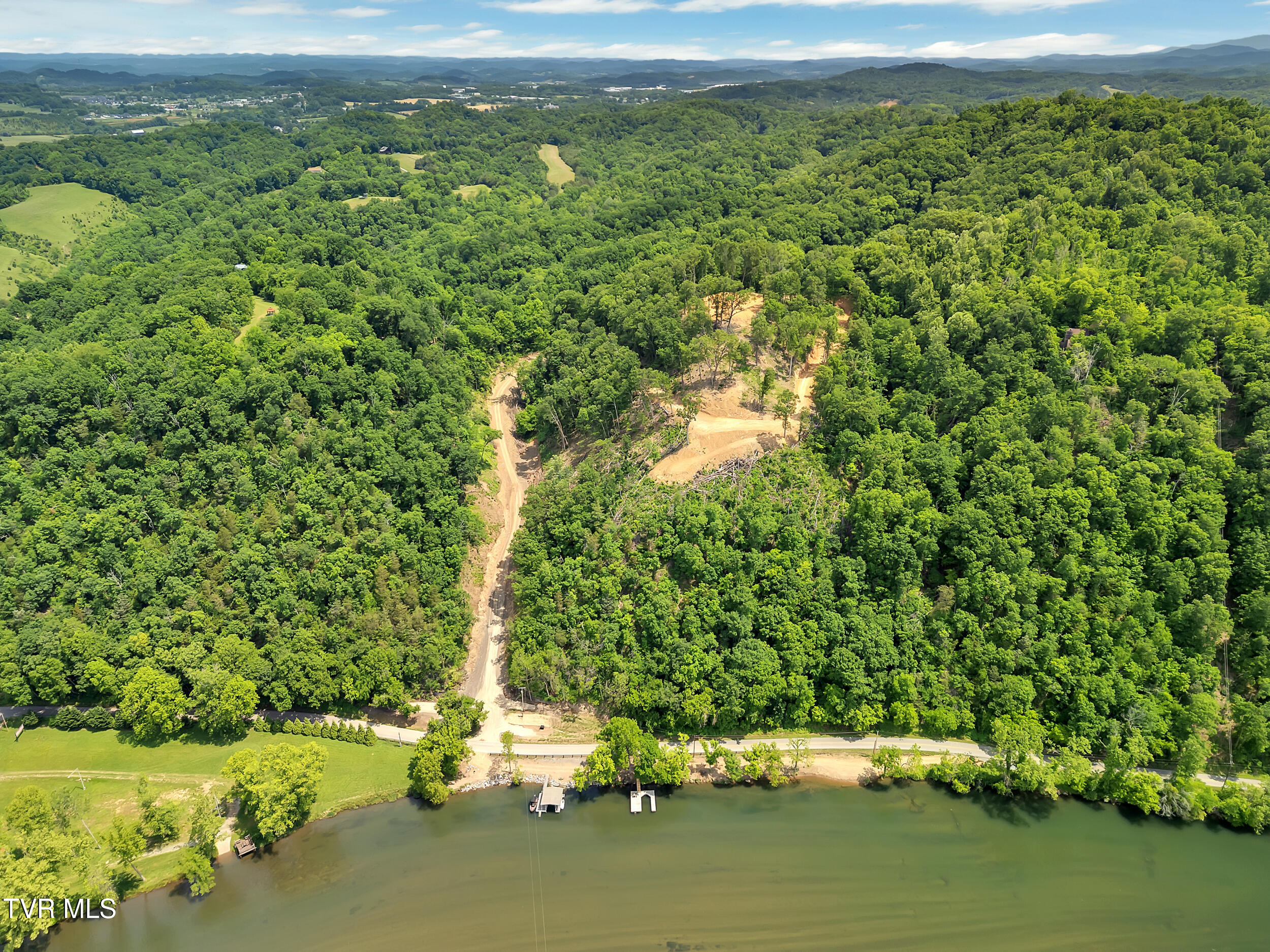 750 Herb Hodge Road, Johnson City, Tennessee image 5