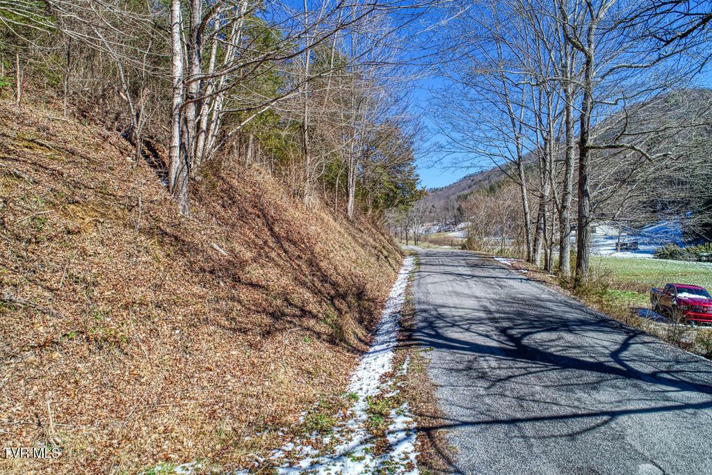 Photo of Tbd Grassy Creek Road, Rogersville, TN 37857 (MLS # 9985014)
