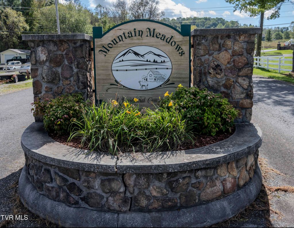 Photo of 7877 Forest Lodge Drive, Lebanon, VA 24266 (MLS # 9971875)