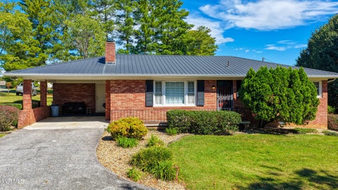Photo of 329 Allen Drive, Bulls Gap, TN 37711 (MLS # 10001622)