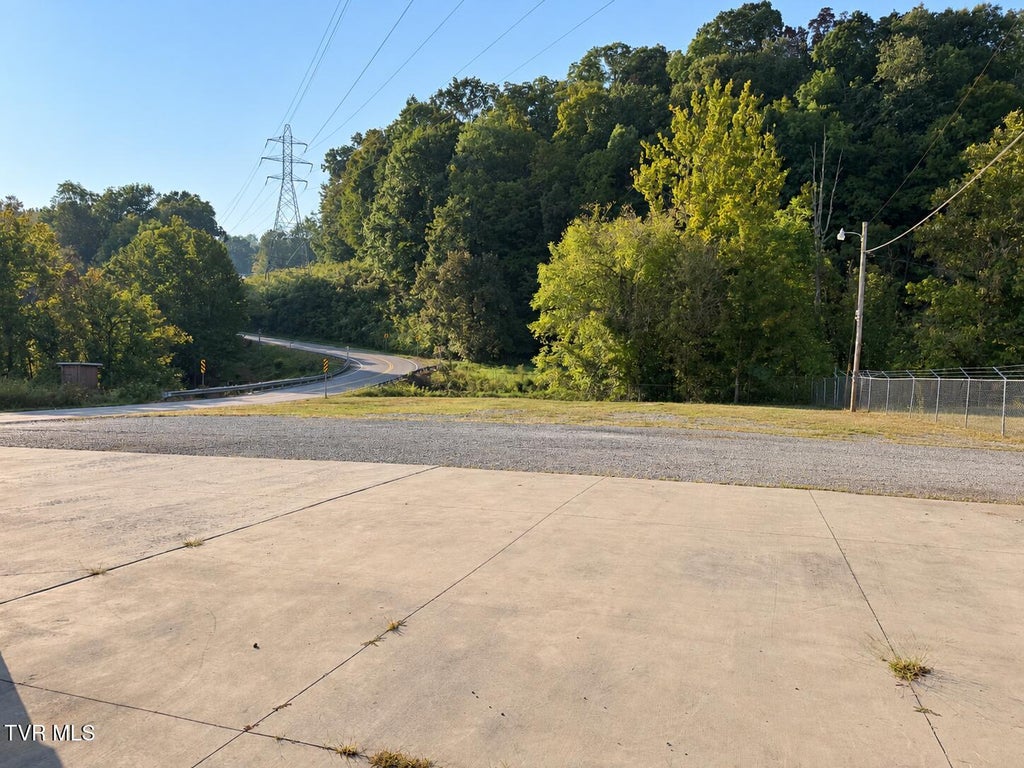Photo of 6160 Orebank Road, Kingsport, TN 37664 (MLS # 10001005)