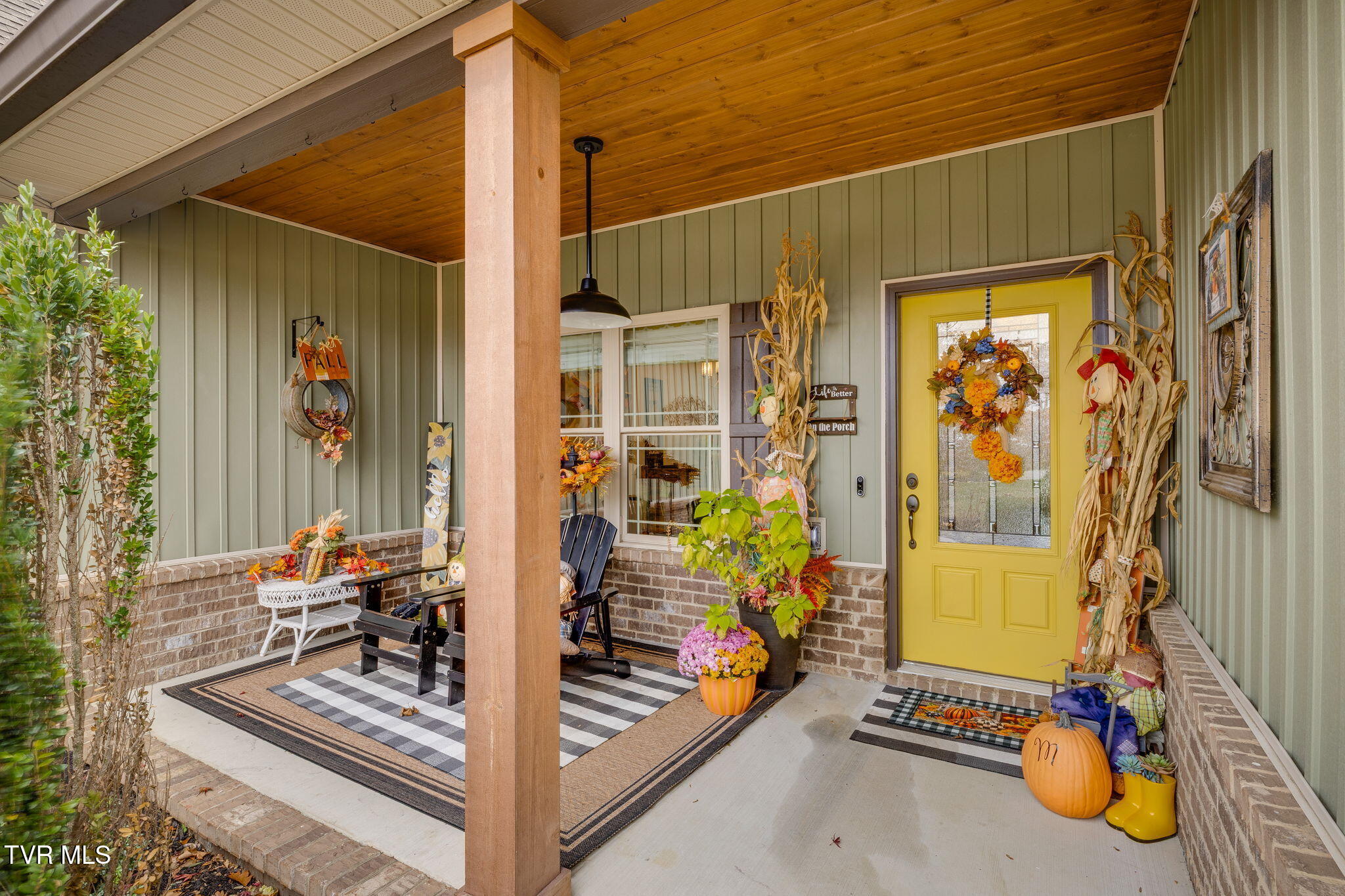 818 Hales Chapel Road