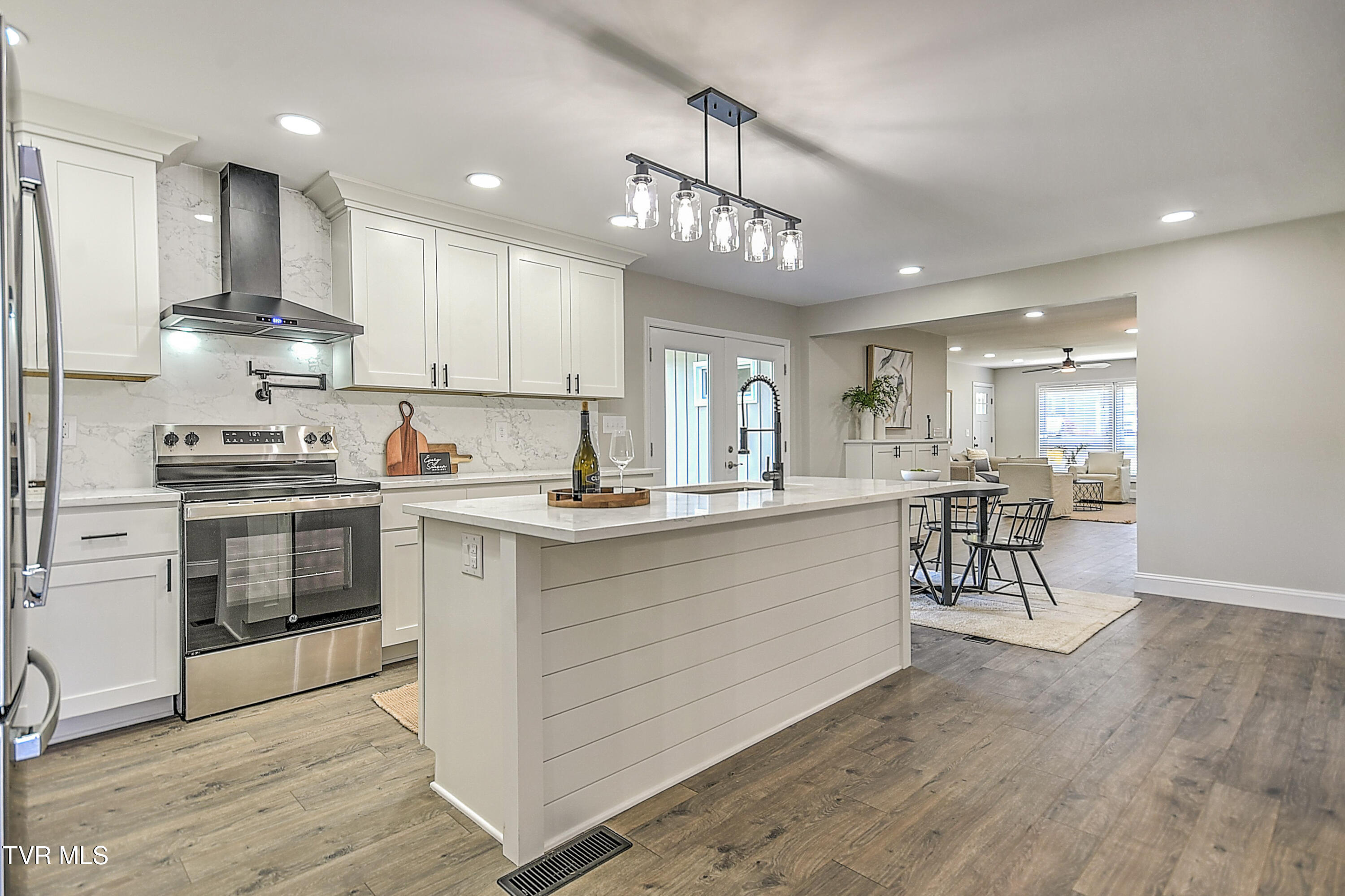 305 Blue Bonnet Drive, Bristol, Tennessee image 21