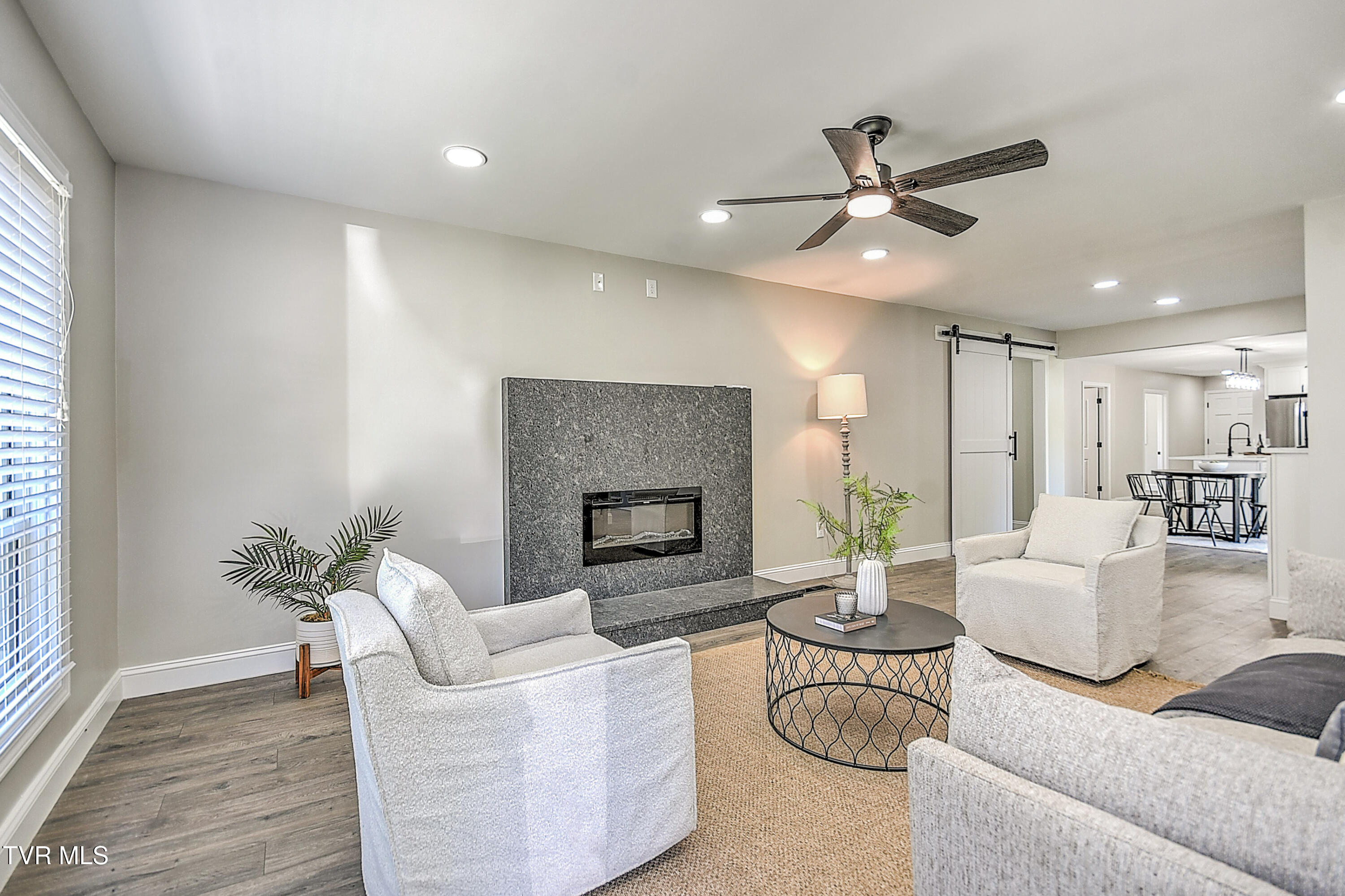305 Blue Bonnet Drive, Bristol, Tennessee image 7