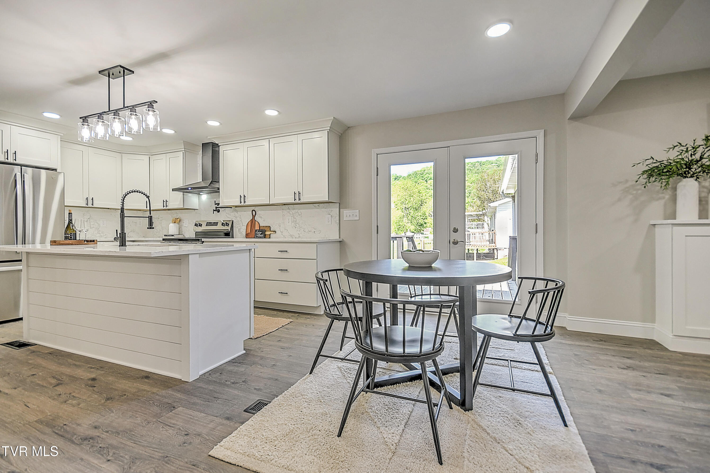 305 Blue Bonnet Drive, Bristol, Tennessee image 19
