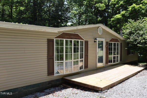 4116 MONEYHUN RD, APPALACHIA, VA 24216 - Image 2f27e379c9df0bc8b4b8aa80562d3eba/1073202055