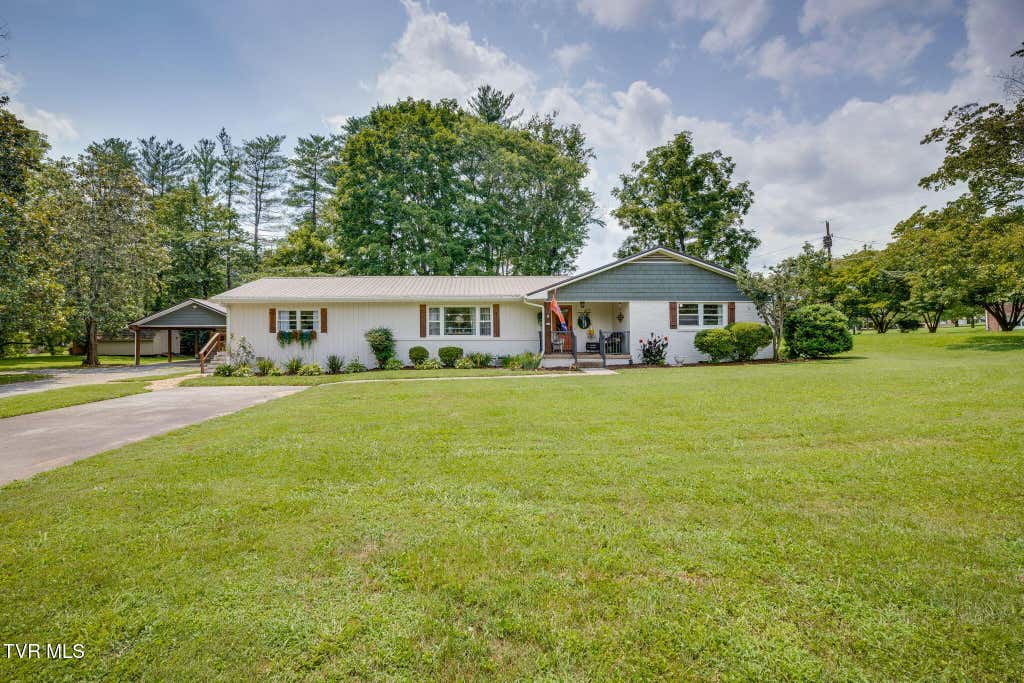 Photo of 403 Cowan Drive, Rogersville, TN 37857 (MLS # 9999431)