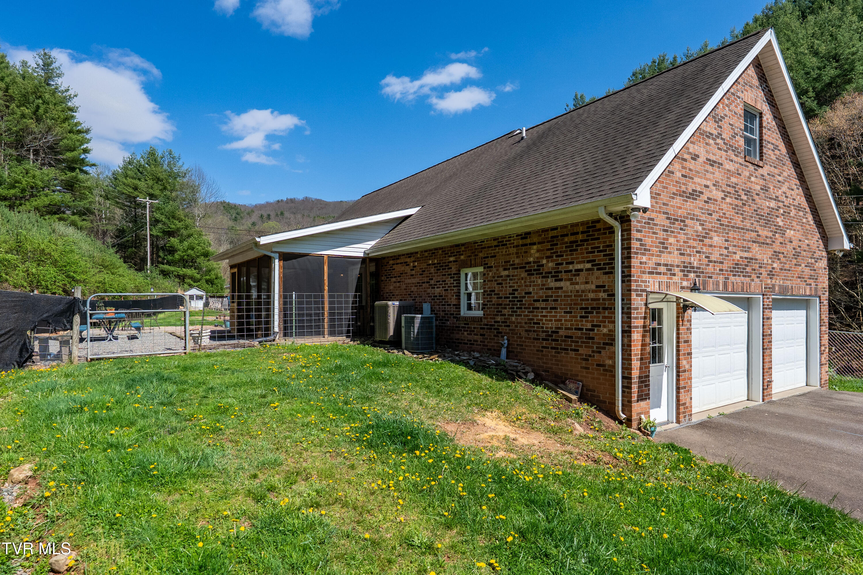 1441 Sugar Creek Road, Laurel Bloomery, Tennessee image 17