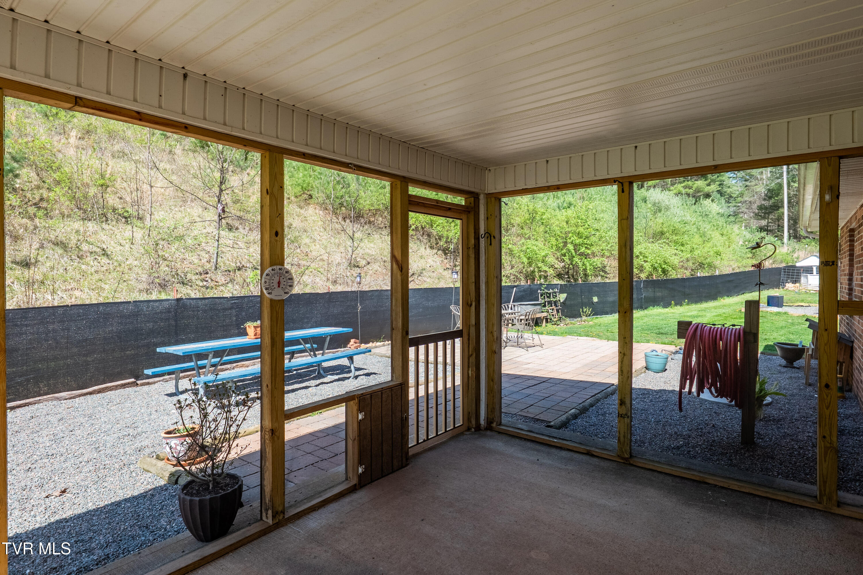 1441 Sugar Creek Road, Laurel Bloomery, Tennessee image 11