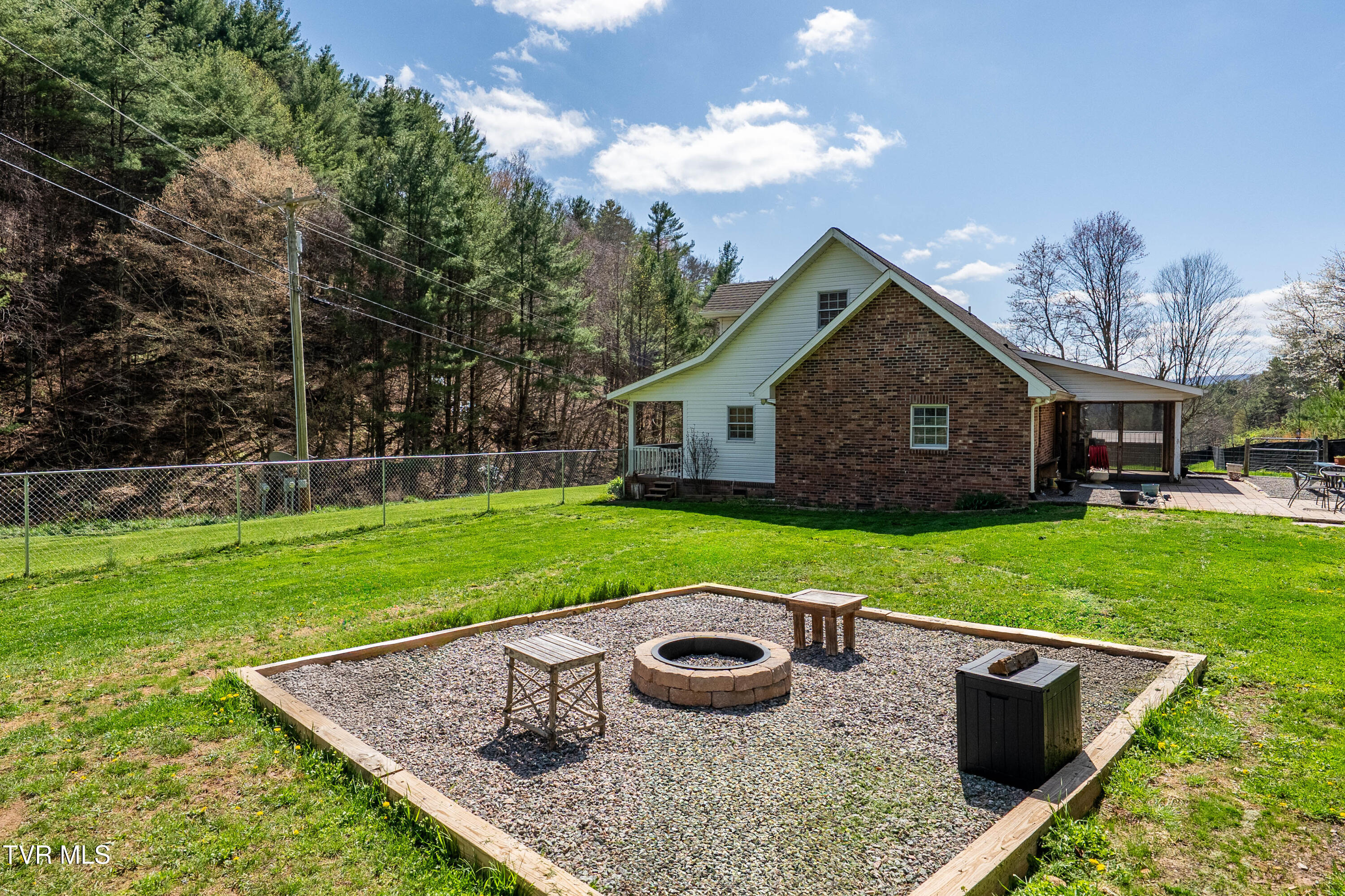1441 Sugar Creek Road, Laurel Bloomery, Tennessee image 18