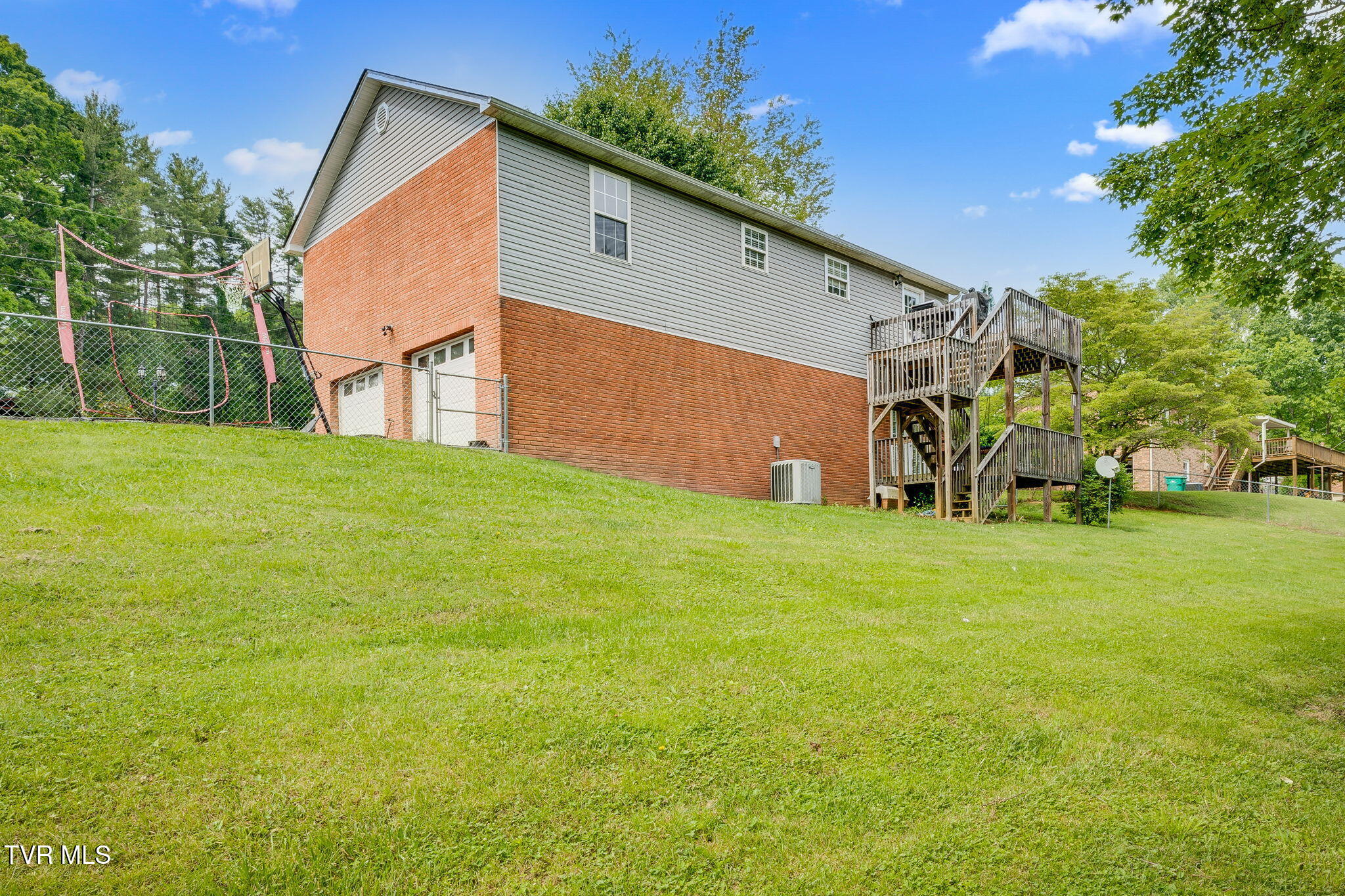 5821 Seneca Drive, Kingsport, Tennessee image 29
