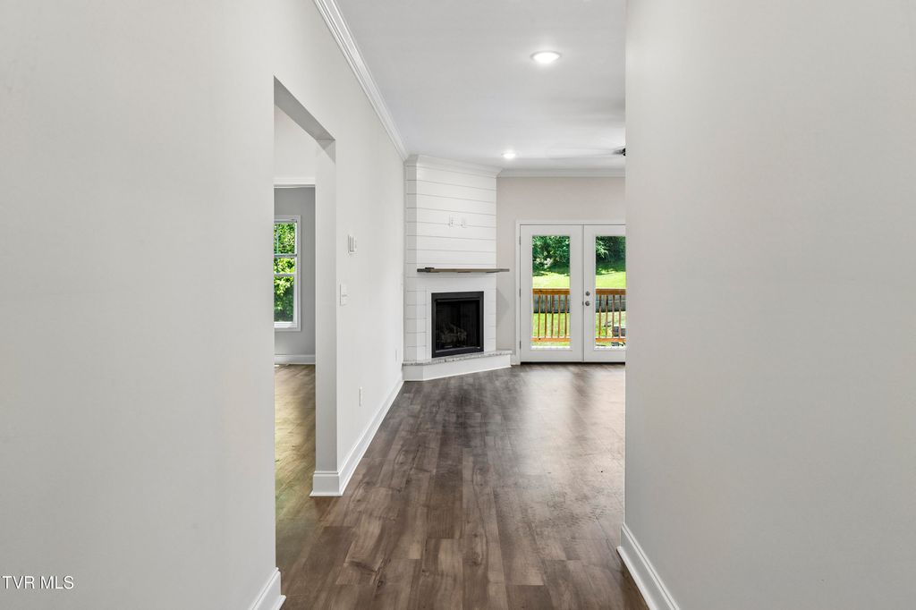Photo of 285 Warrior Drive, Kingsport, TN 37663 (MLS # 9995830)