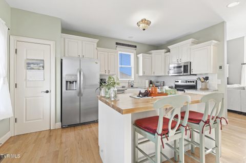 Tiny photo for 1120 Blazer Point, Dandridge, TN 37725 (MLS # 9986526)
