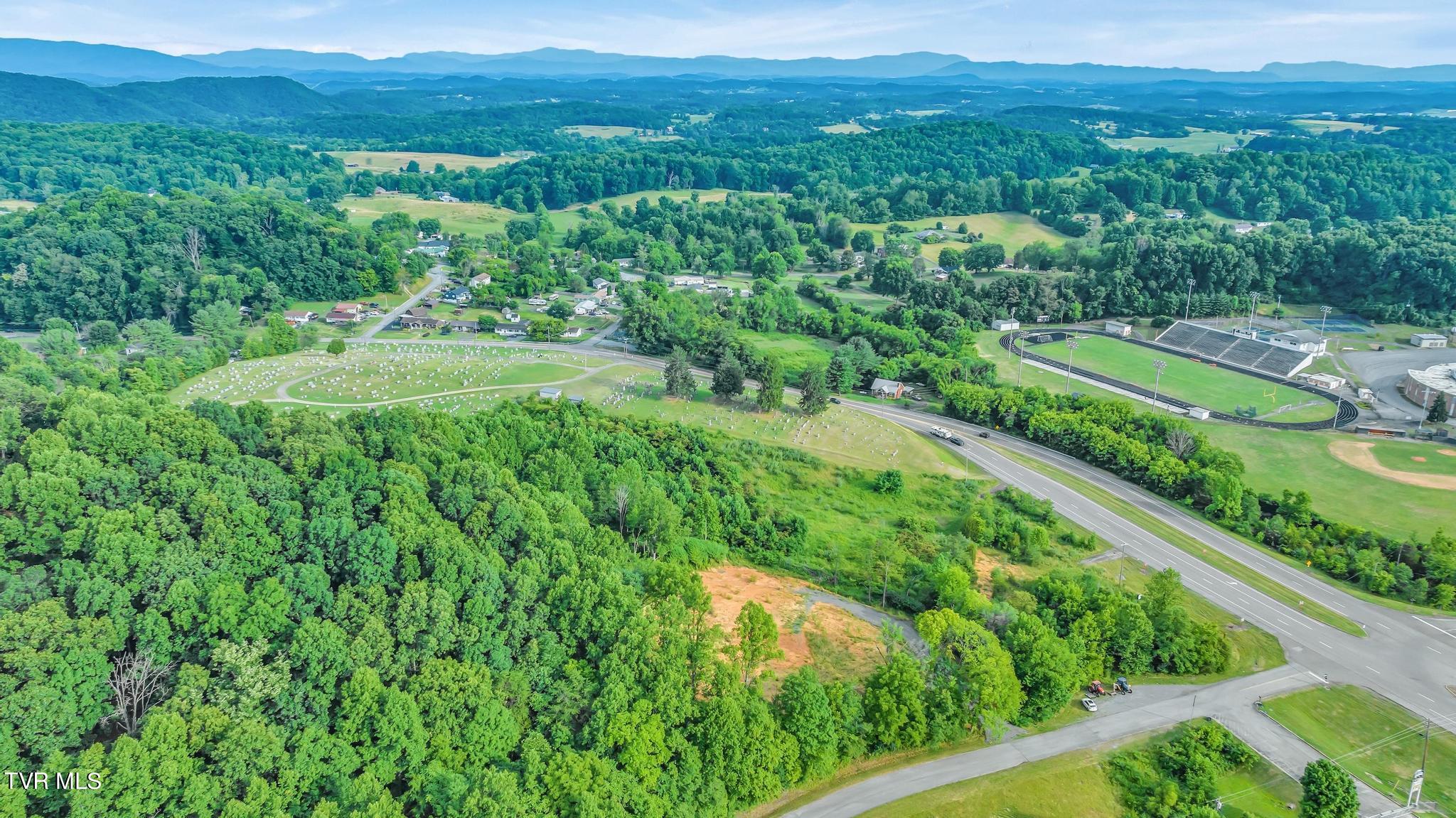 Fleenor Drive, Kingsport, Tennessee image 5