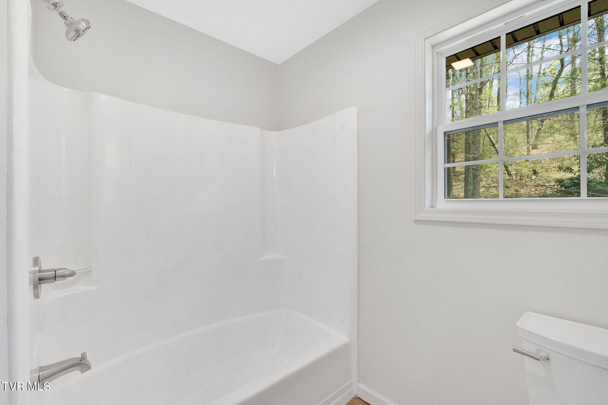 110 Patrick Henry Lane, Elizabethton, Tennessee image 19