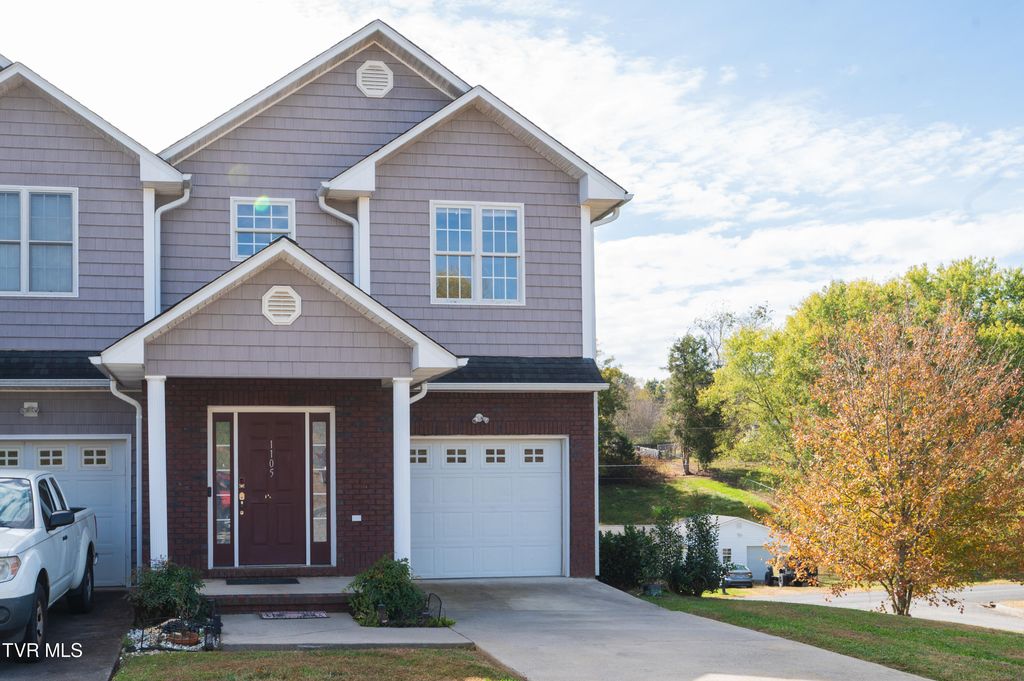 Photo of 200 Deck Lane #1105, Blountville, TN 37617 (MLS # 9987758)