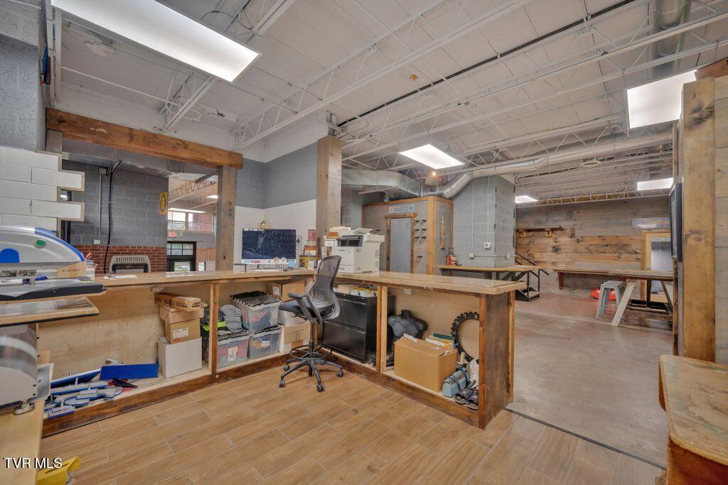 5500 Roan Creek Road, Mountain City, Tennessee image 29
