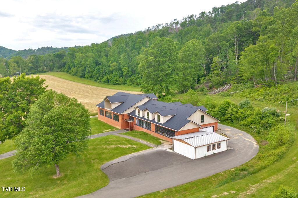 5500 Roan Creek Road, Mountain City, Tennessee image 19