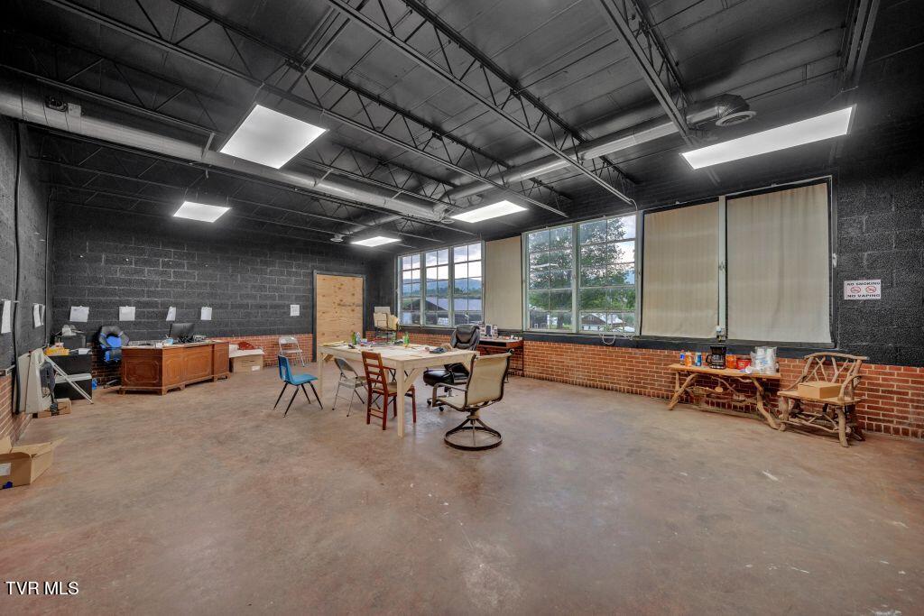 5500 Roan Creek Road, Mountain City, Tennessee image 45