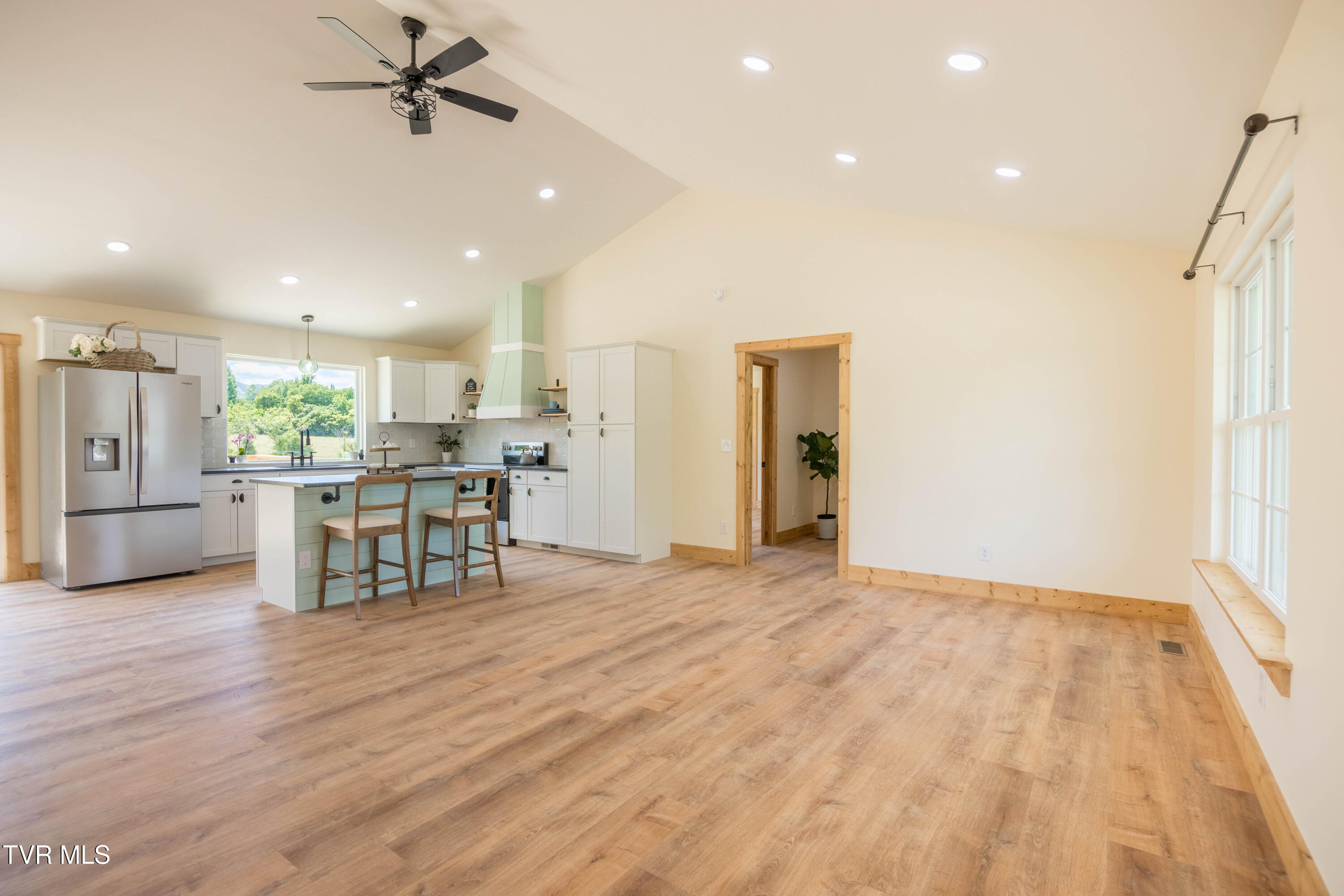 320 Deerwood Road