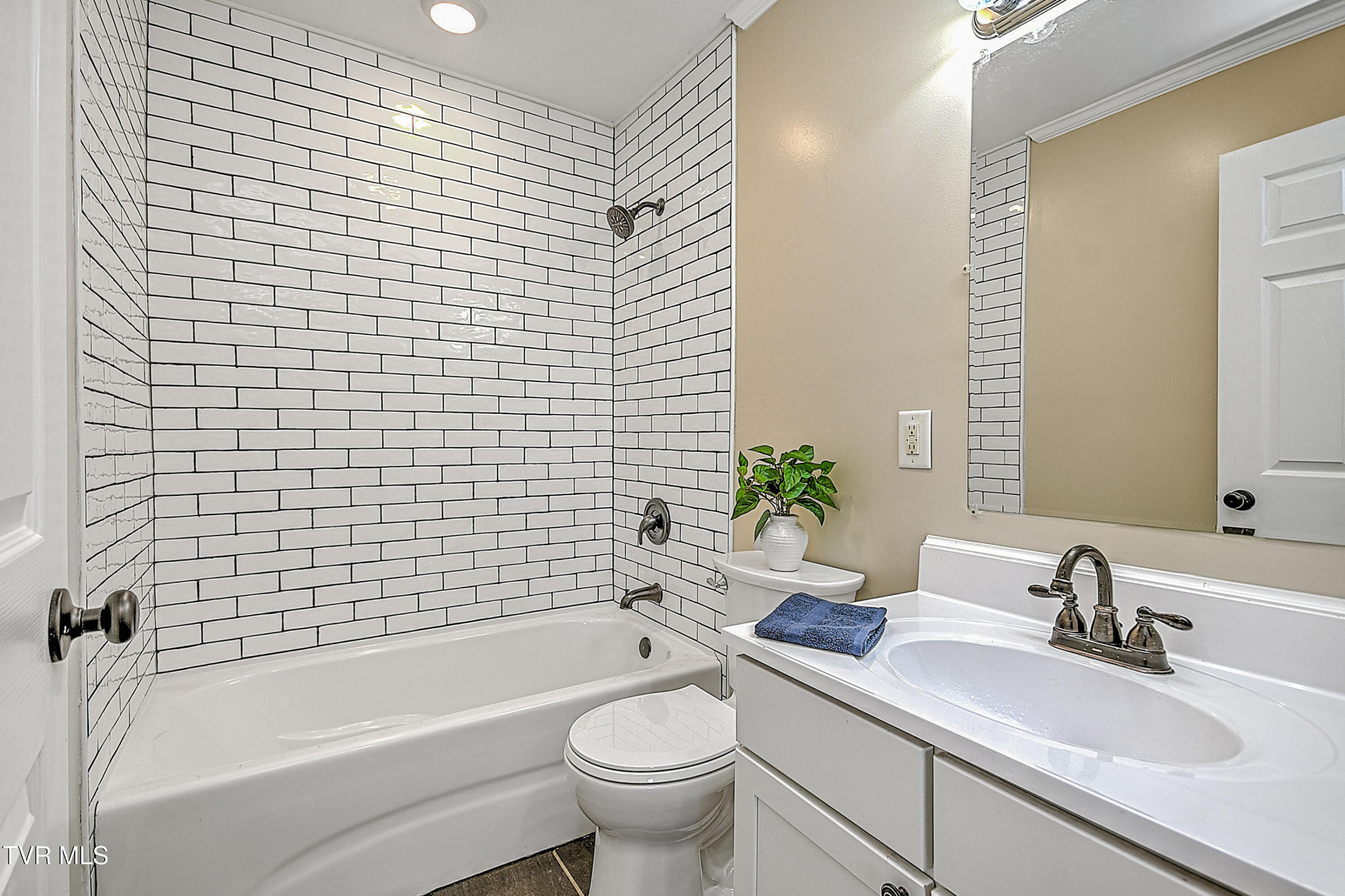 107 Ruby Avenue, Elizabethton, Tennessee image 26