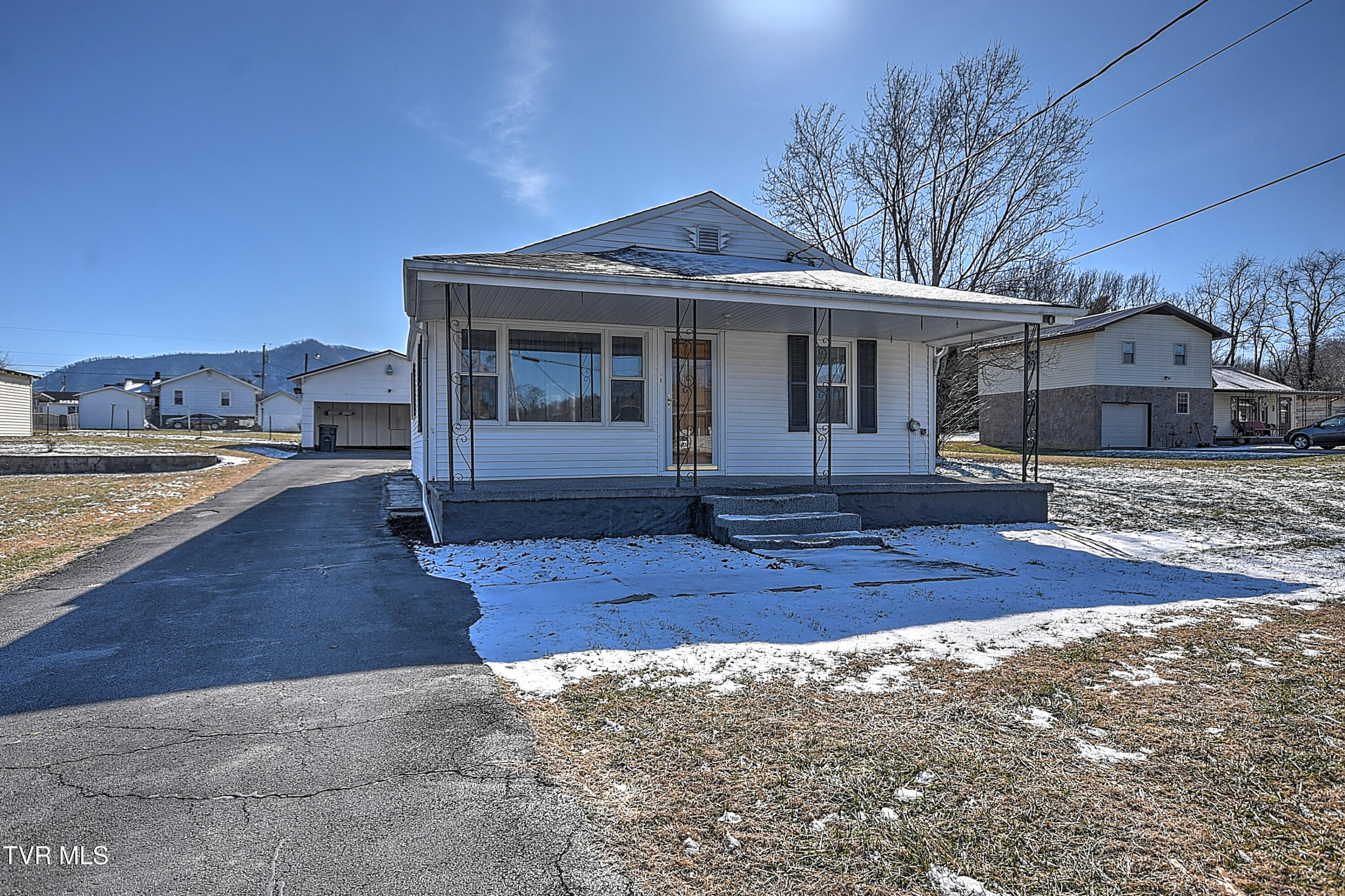107 Ruby Avenue, Elizabethton, Tennessee image 2