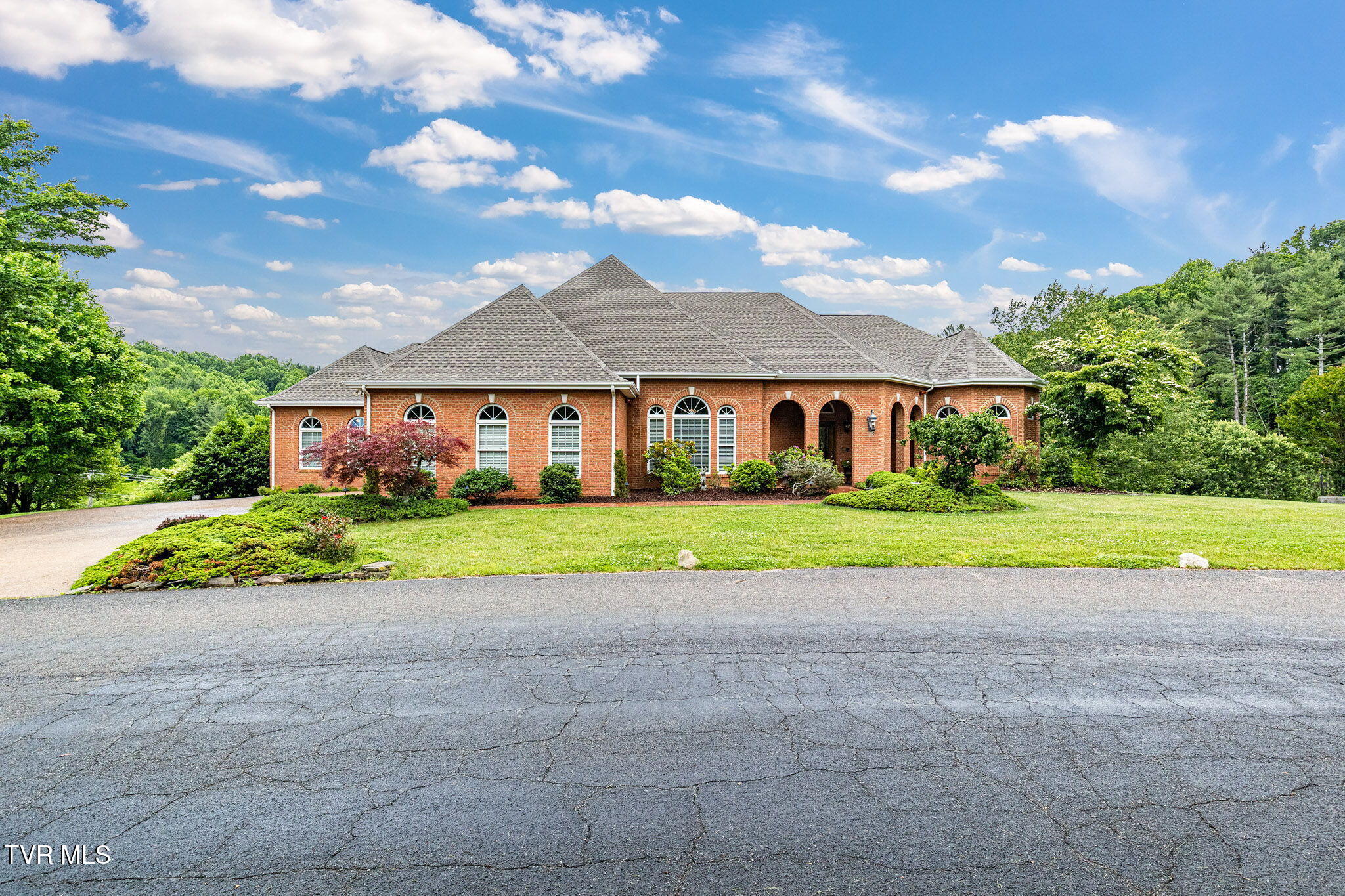 21390 Sheffield Court, Abingdon, Virginia image 2