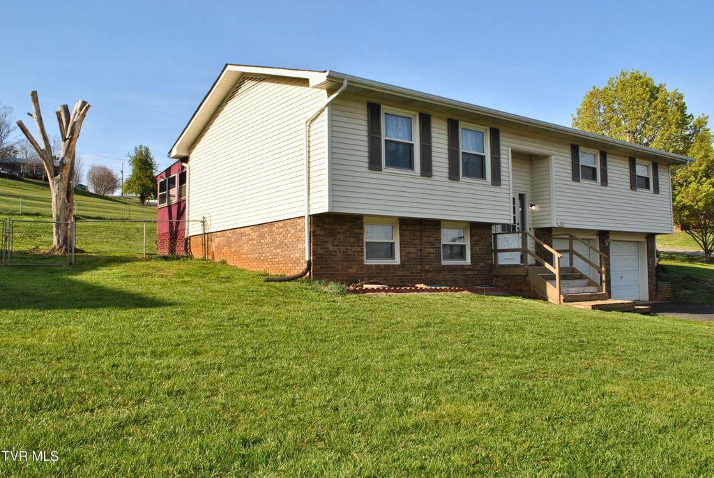 Photo of 5919 Carters Valley Road, Church Hill, TN 37642 (MLS # 9992931)