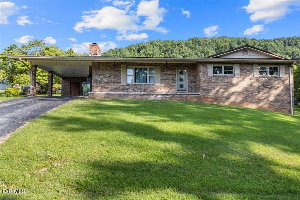 Photo of 227 Willow Avenue, Pennington Gap, VA 24277 (MLS # 9998381)