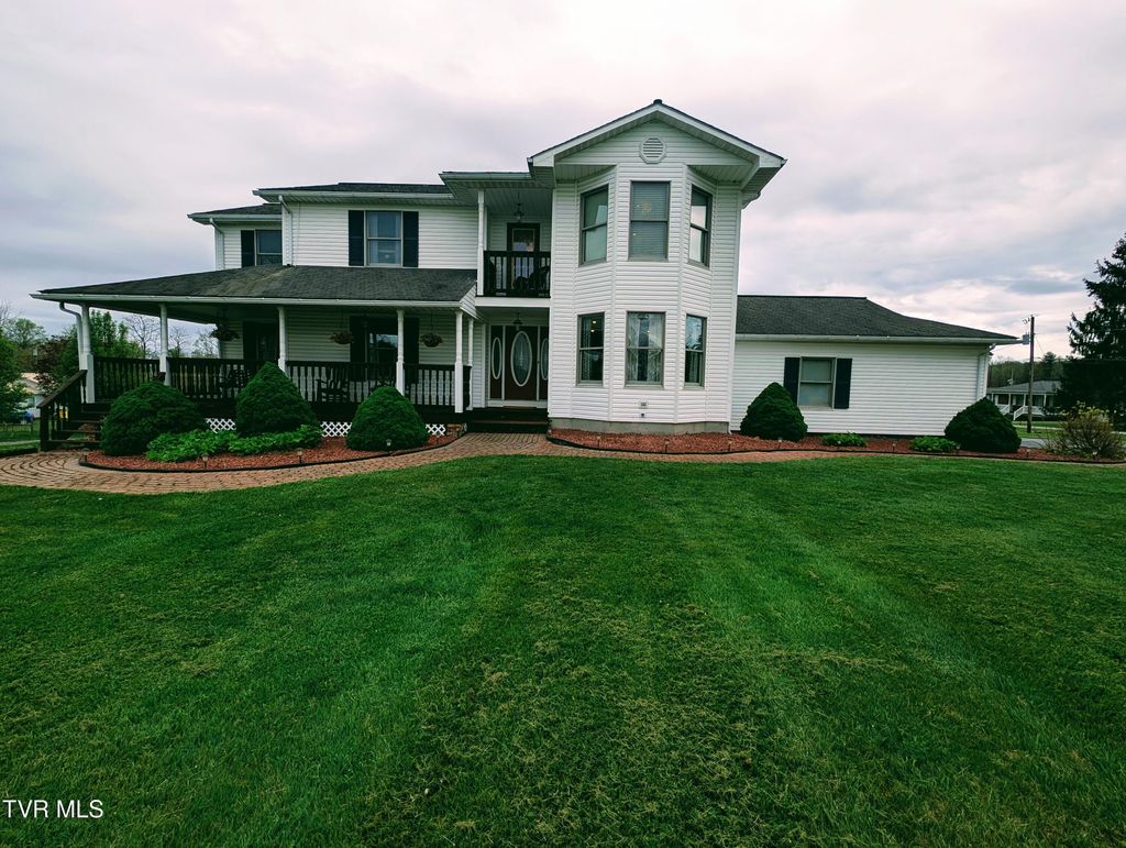 Photo of 275 Pilgrim Way, Coeburn, VA 24230 (MLS # 9993985)
