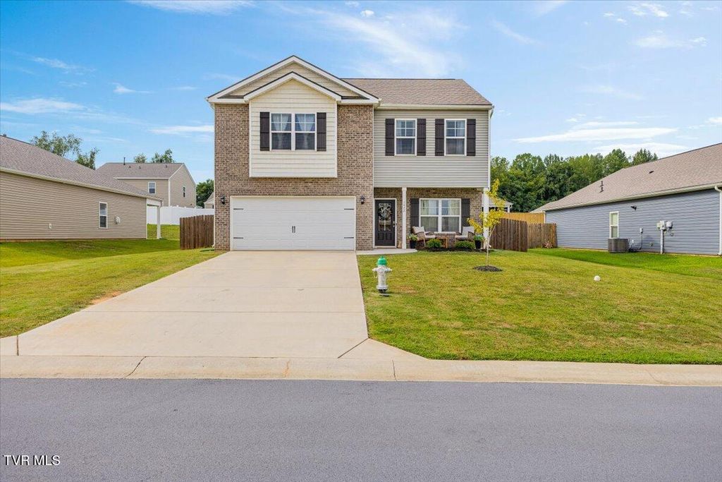 Photo of 1472 Raccoon Lane, Piney Flats, TN 37686 (MLS # 9984369)