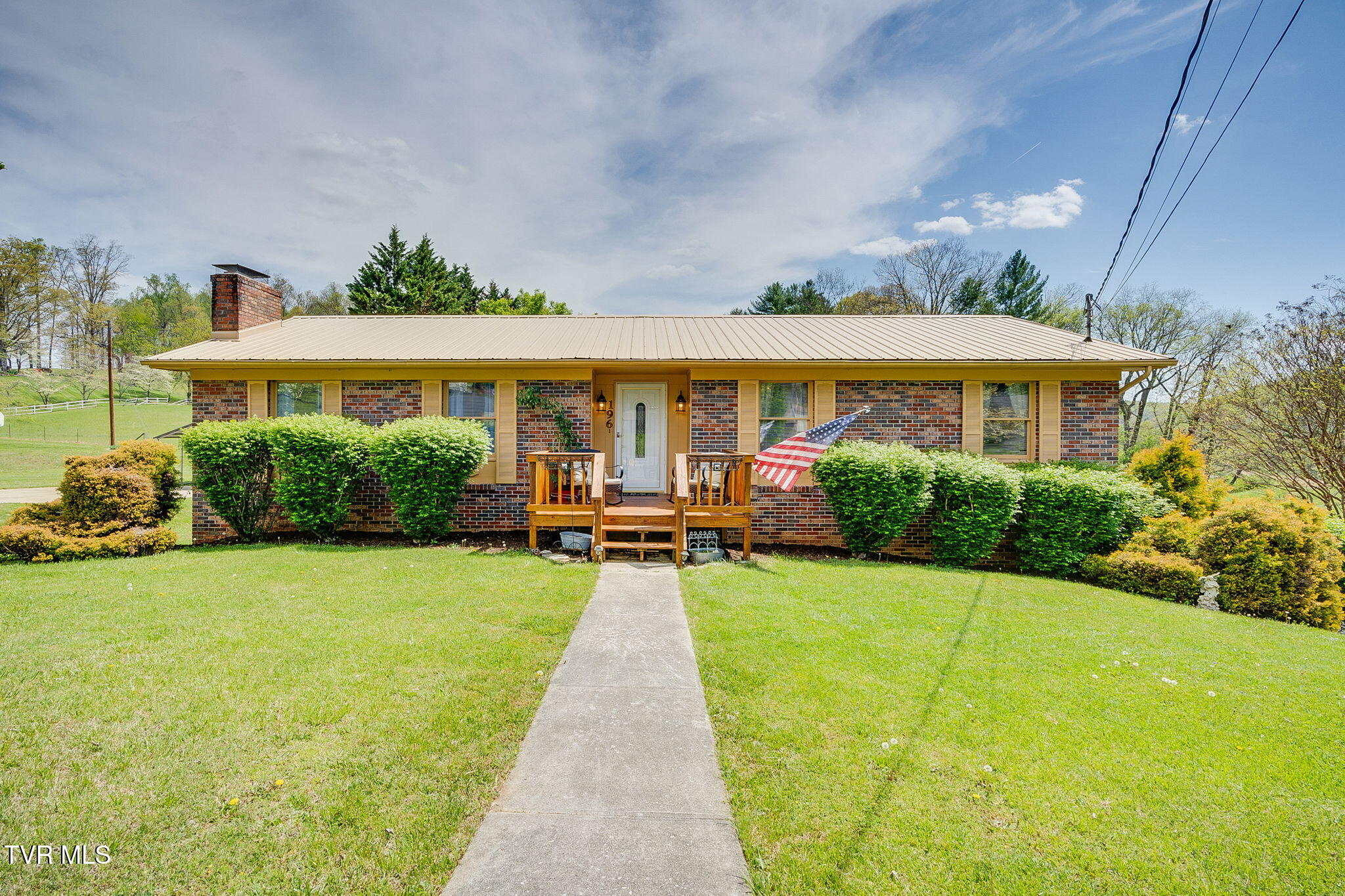 196 Carlton Road, Bristol, Tennessee image 2