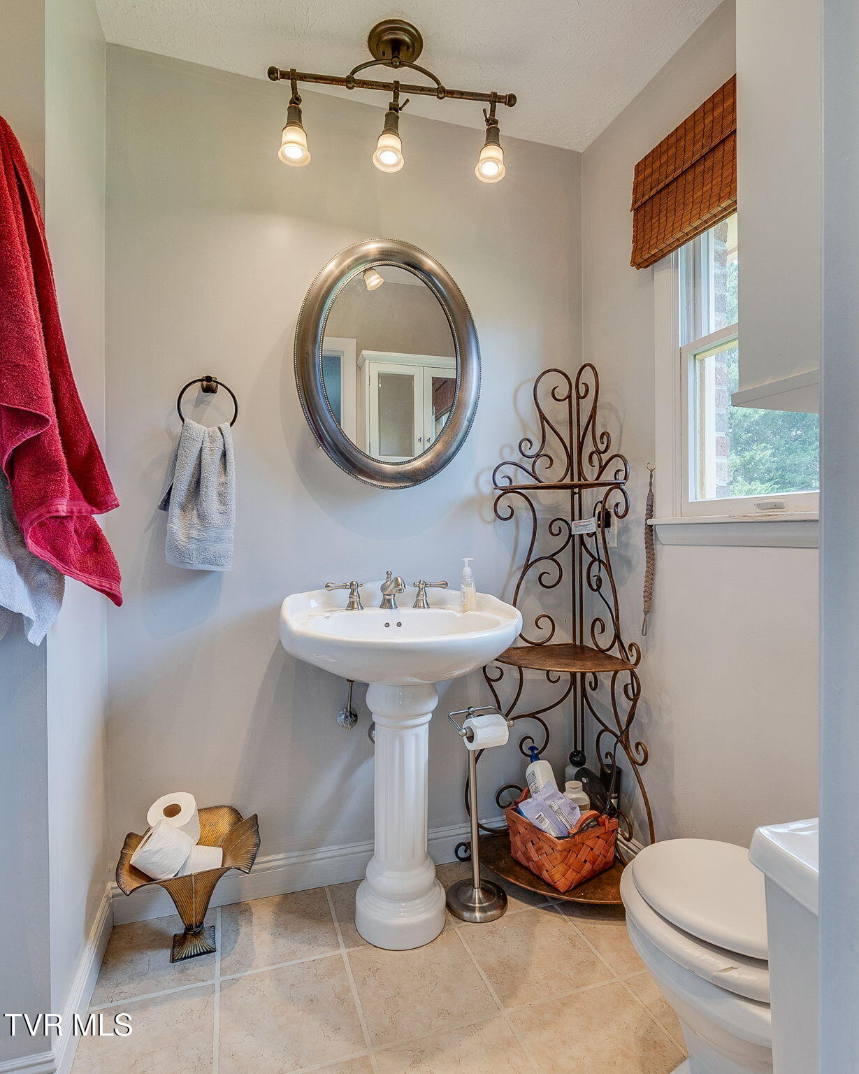 196 Carlton Road, Bristol, Tennessee image 17